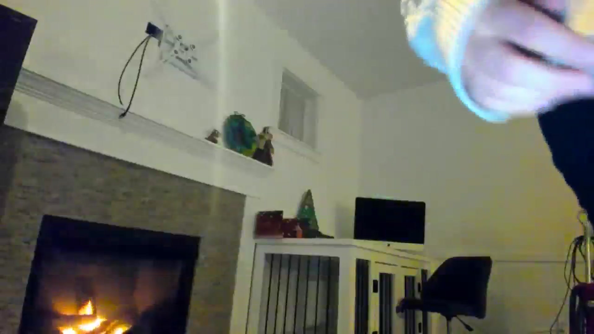 Gallery image thumbnail from adrey_'s myfreecams stream on, 12/11/2023, 05:53 image 2 of 20