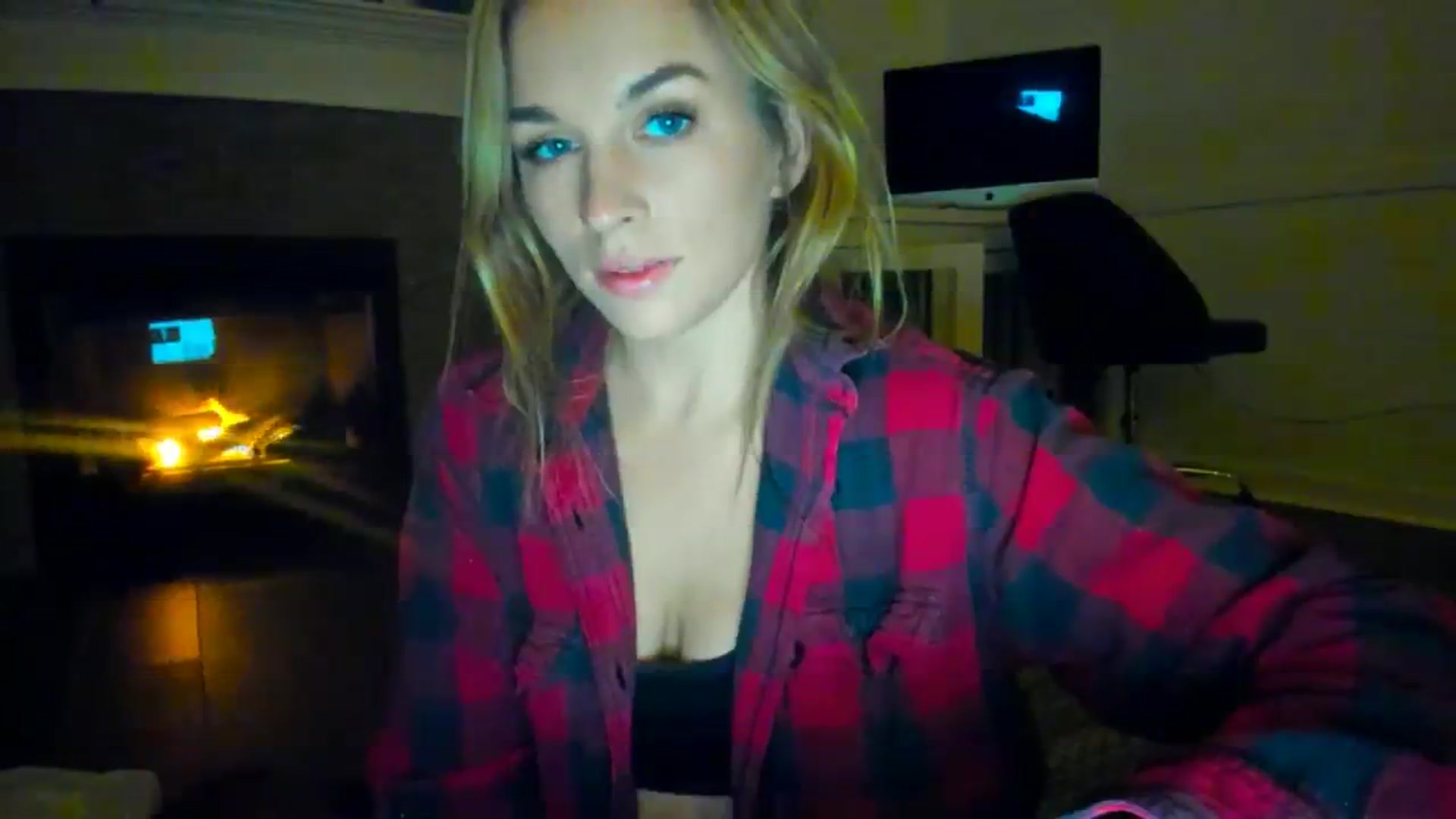 Gallery image thumbnail from adrey_'s myfreecams stream on, 12/14/2023, 05:09 image 3 of 20