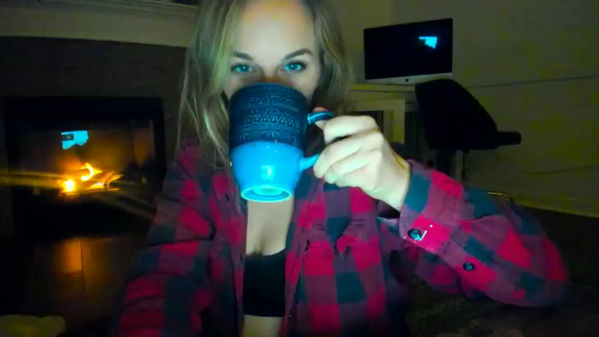 Gallery image thumbnail from adrey_'s myfreecams stream on, 12/14/2023, 05:09 image 2 of 20