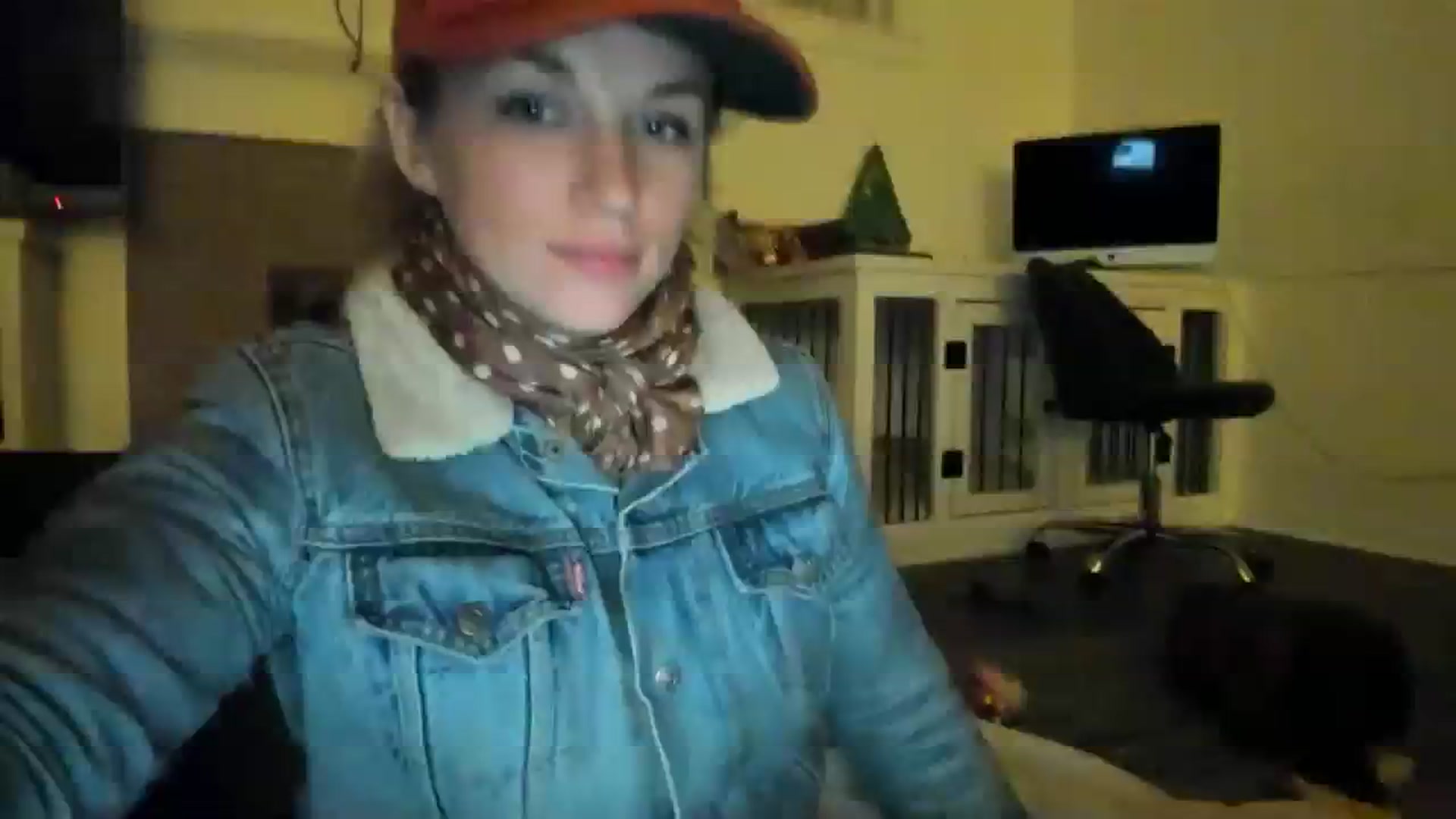 Gallery image thumbnail from adrey_'s myfreecams stream on, 12/17/2023, 03:13 image 7 of 20
