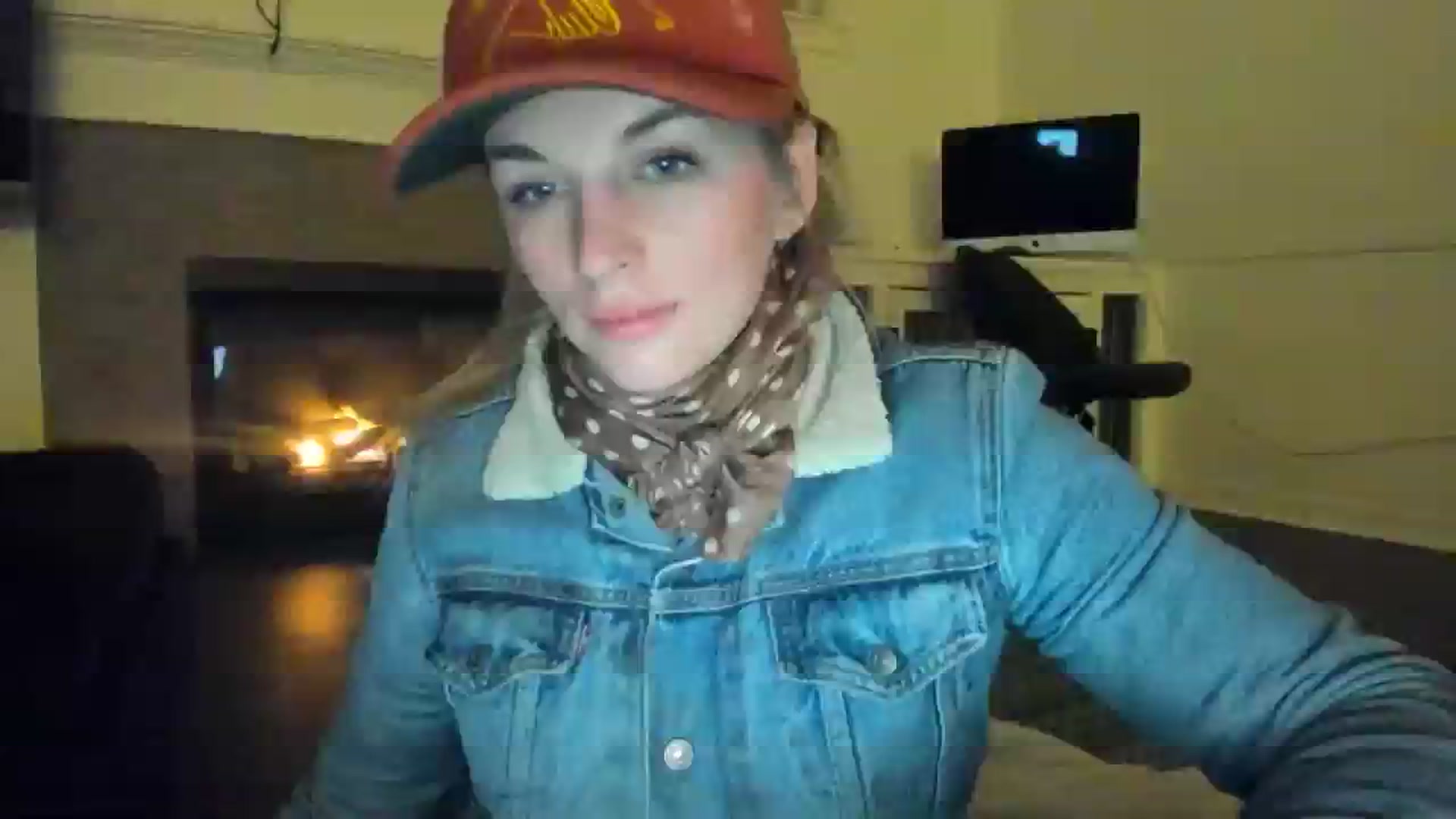 Gallery image thumbnail from adrey_'s myfreecams stream on, 12/17/2023, 03:13 image 17 of 20