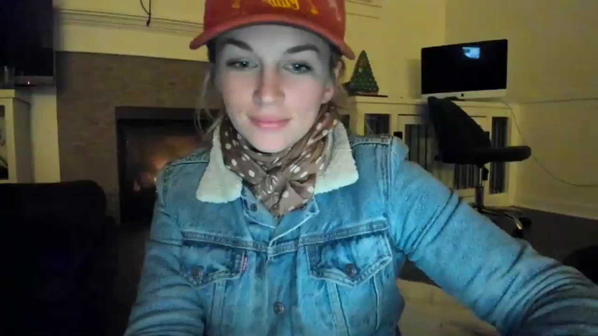 Gallery image thumbnail from adrey_'s myfreecams stream on, 12/17/2023, 03:13 image 5 of 20