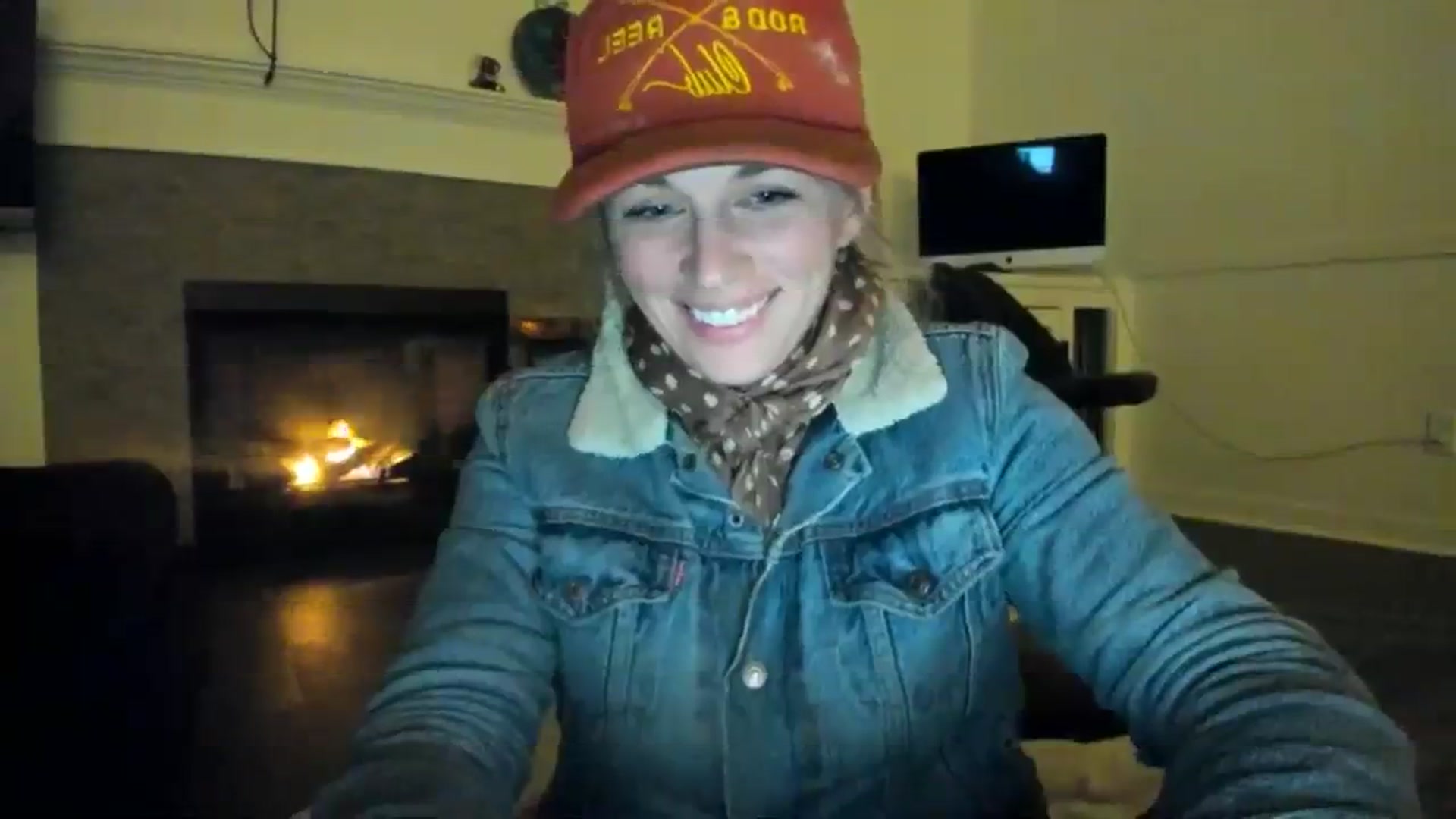 Gallery image thumbnail from adrey_'s myfreecams stream on, 12/17/2023, 04:31 image 18 of 20