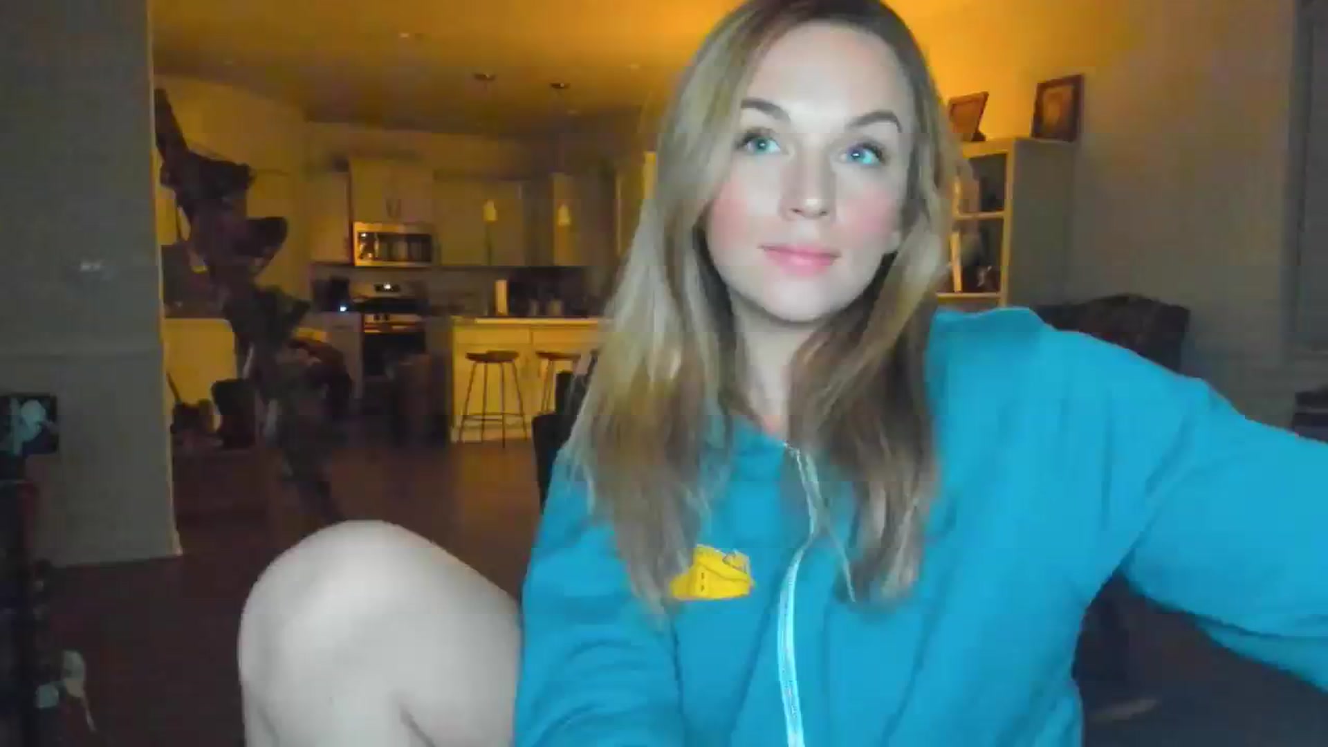 Gallery image thumbnail from adrey_'s myfreecams stream on, 12/24/2023, 04:33 image 20 of 20