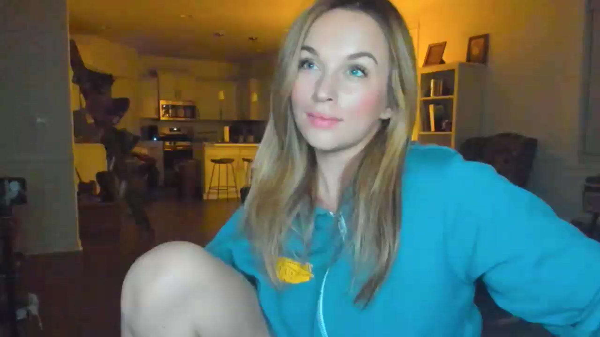 Gallery image thumbnail from adrey_'s myfreecams stream on, 12/24/2023, 04:33 image 15 of 20
