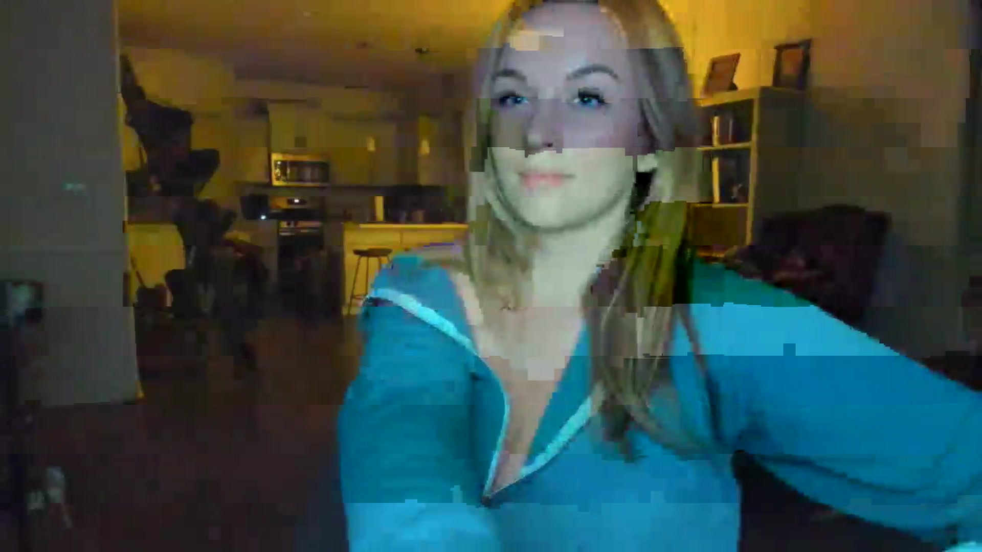 Gallery image thumbnail from adrey_'s myfreecams stream on, 12/24/2023, 06:12 image 4 of 20