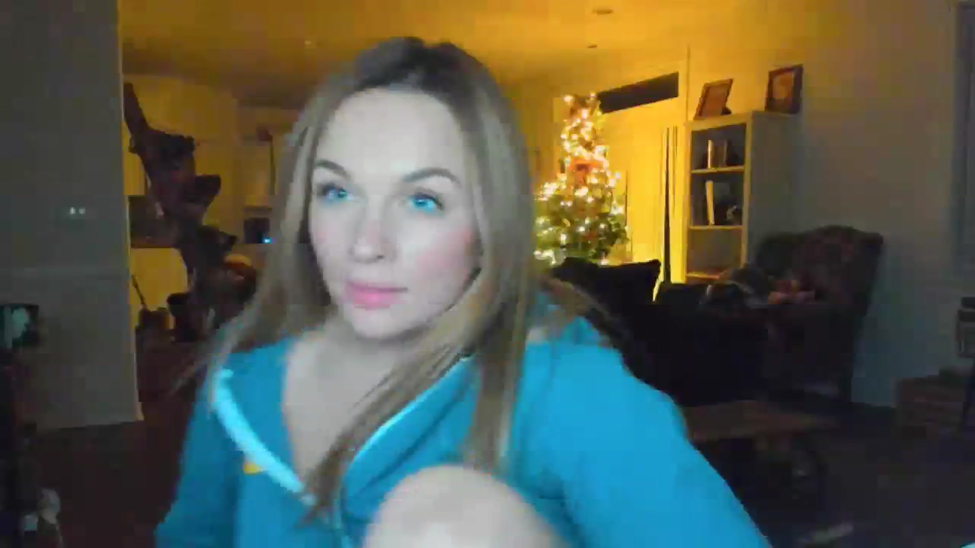Gallery image thumbnail from adrey_'s myfreecams stream on, 12/24/2023, 06:12 image 15 of 20