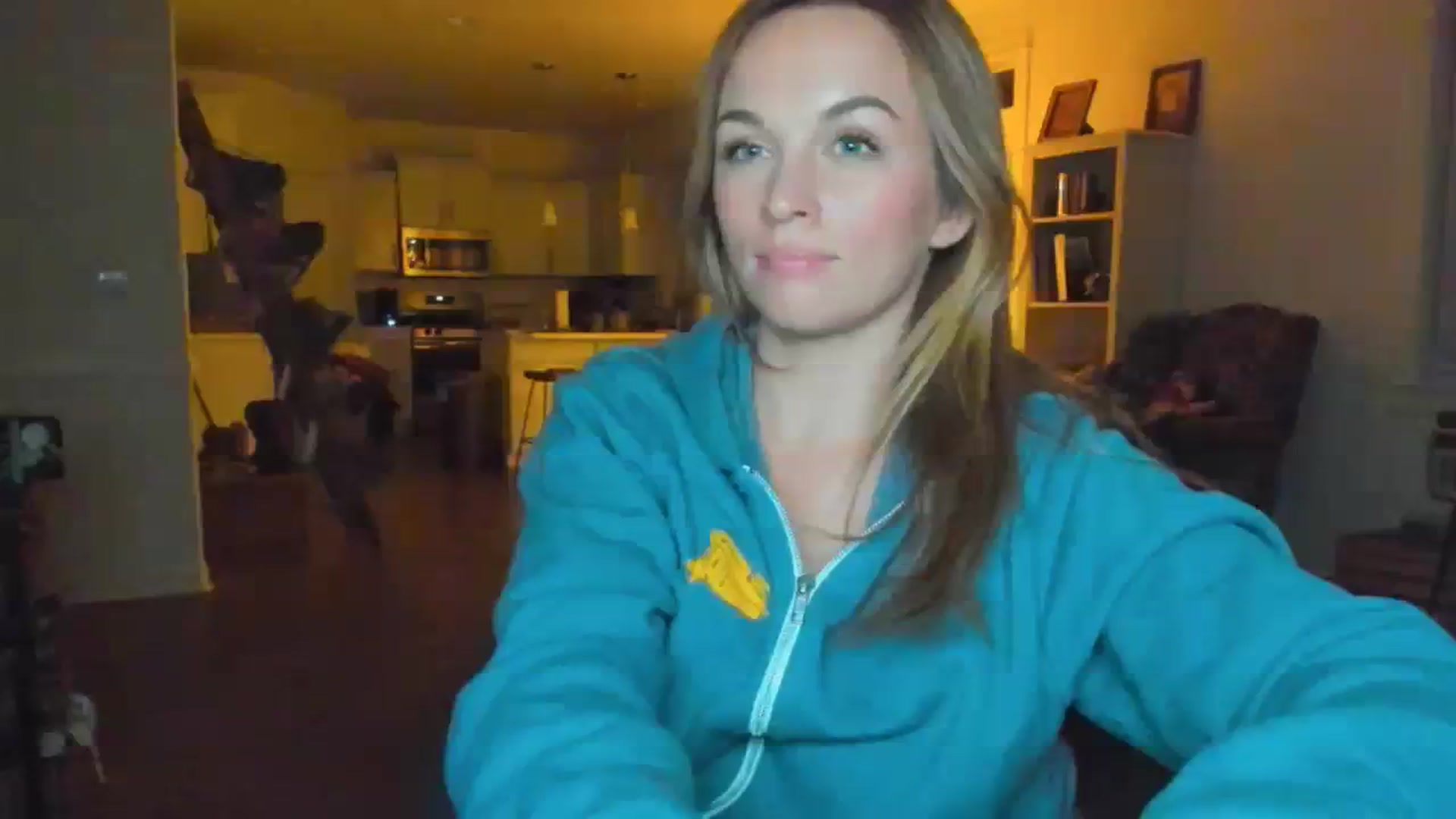 Gallery image thumbnail from adrey_'s myfreecams stream on, 12/24/2023, 06:12 image 7 of 20