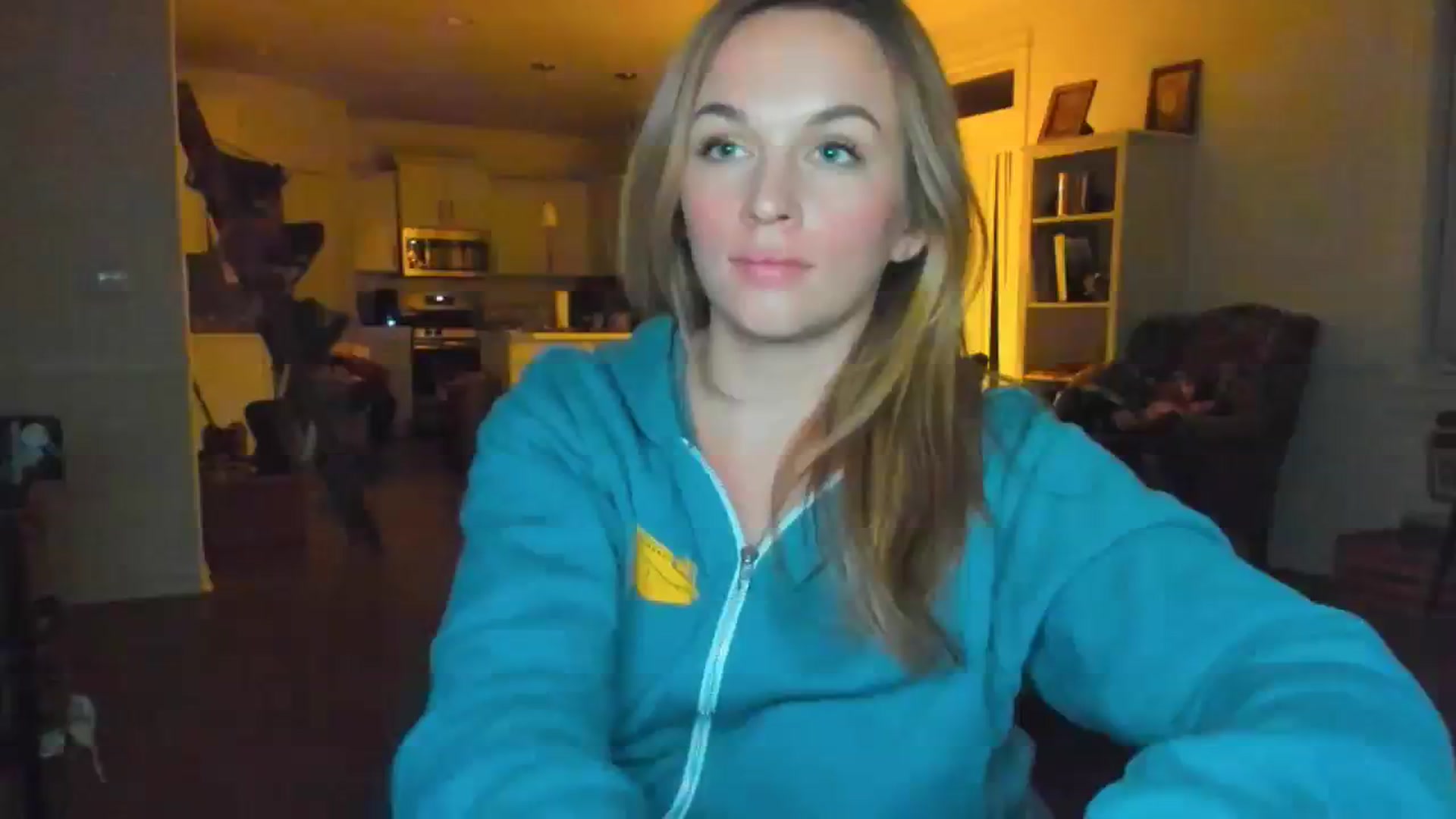 Gallery image thumbnail from adrey_'s myfreecams stream on, 12/24/2023, 06:12 image 10 of 20