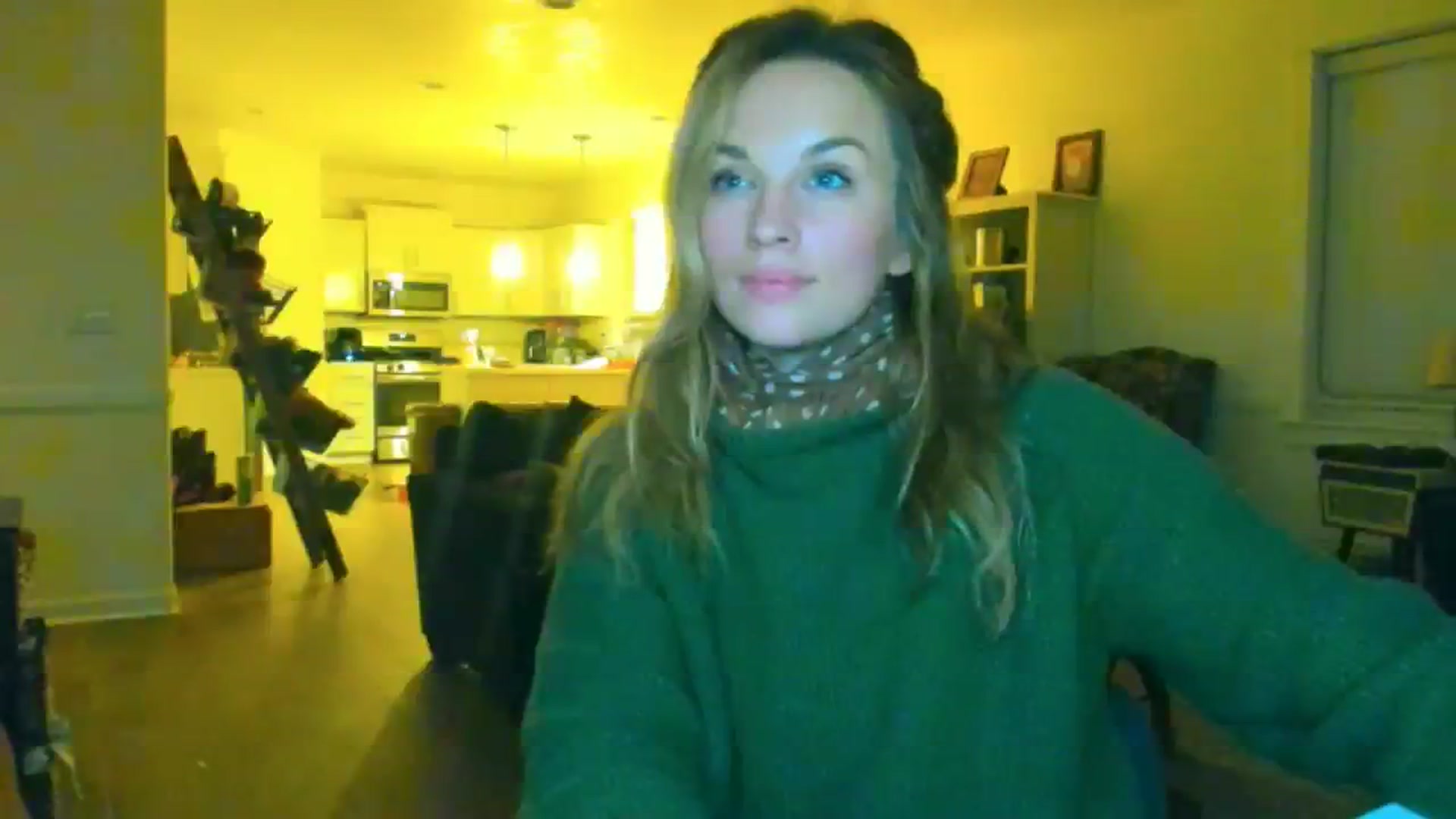 Gallery image thumbnail from adrey_'s myfreecams stream on, 12/26/2023, 04:25 image 15 of 20