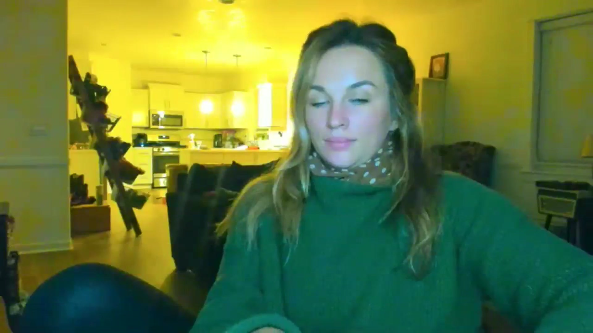 Gallery image thumbnail from adrey_'s myfreecams stream on, 12/26/2023, 04:25 image 2 of 20