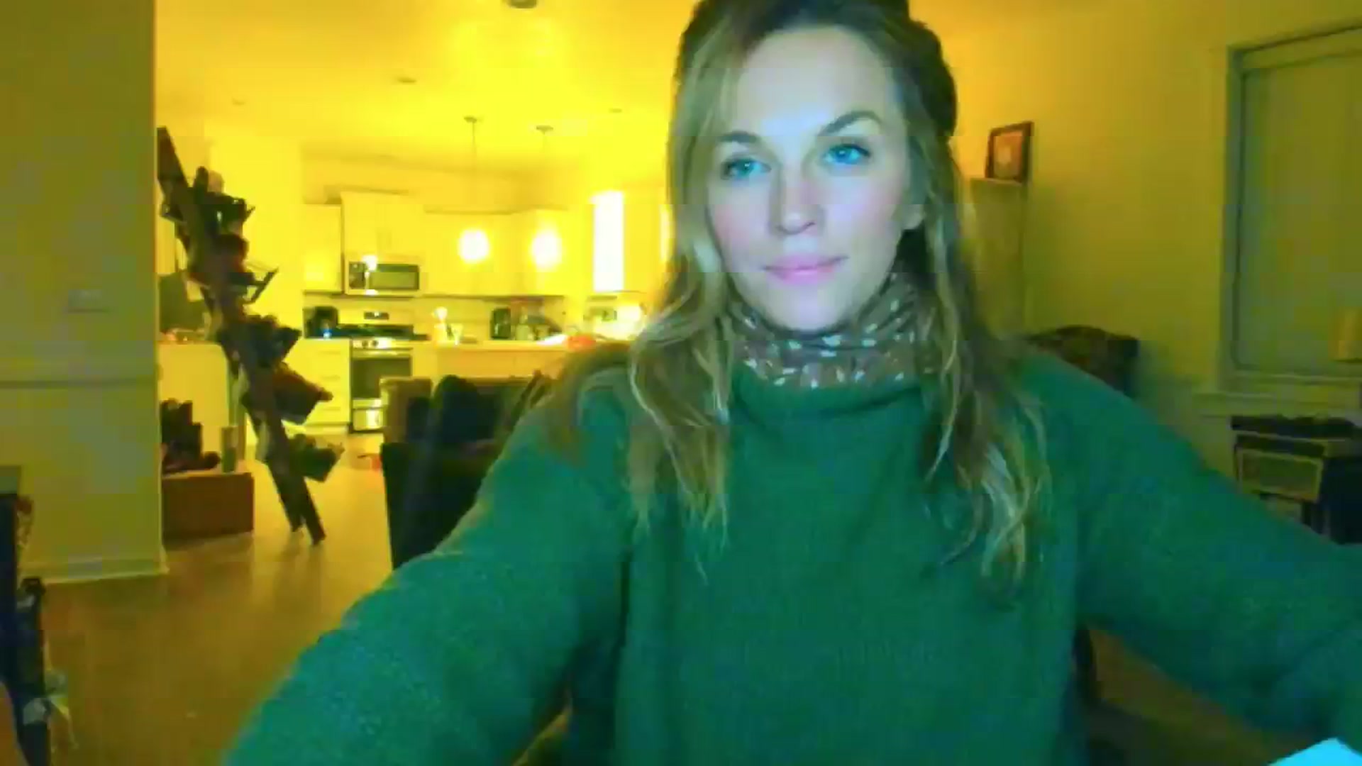 Gallery image thumbnail from adrey_'s myfreecams stream on, 12/26/2023, 04:25 image 18 of 20