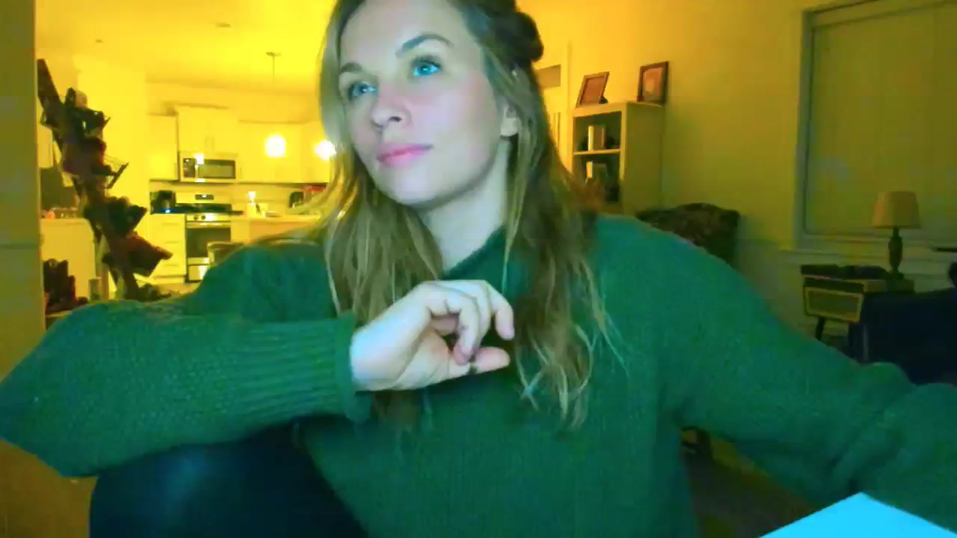 Gallery image thumbnail from adrey_'s myfreecams stream on, 12/26/2023, 05:49 image 14 of 20