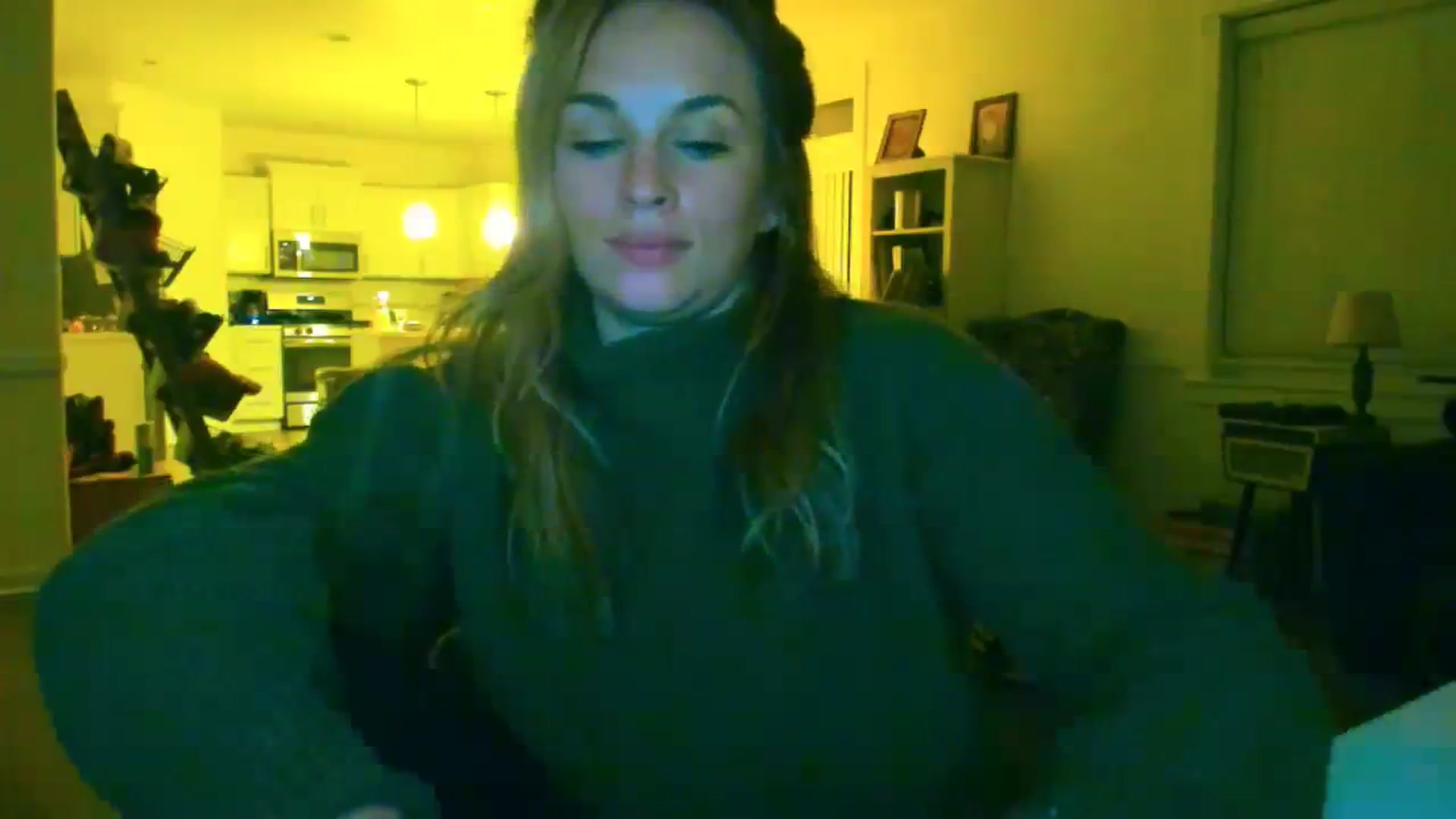 Gallery image thumbnail from adrey_'s myfreecams stream on, 12/26/2023, 05:49 image 16 of 20