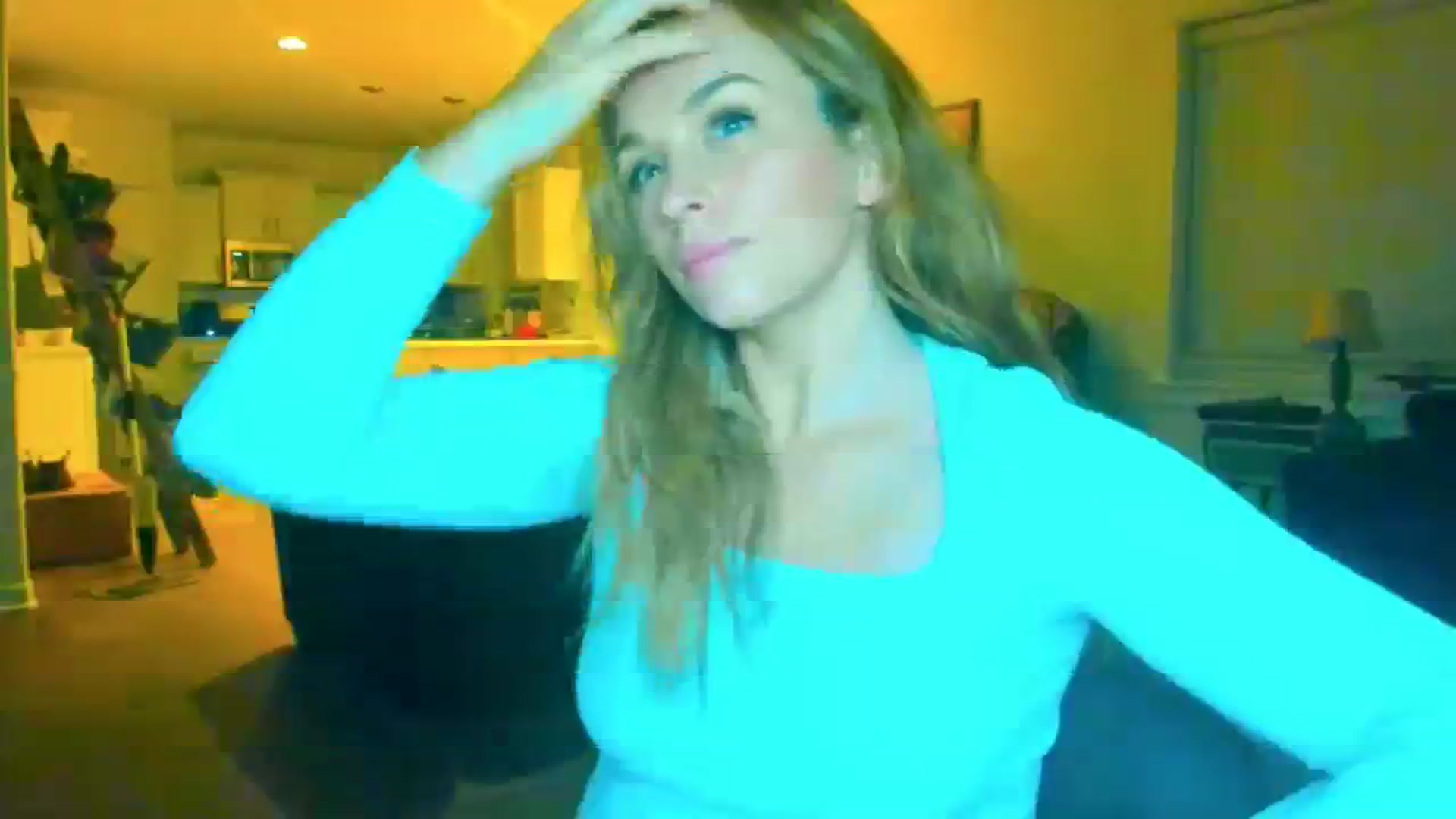 Gallery image thumbnail from adrey_'s myfreecams stream on, 12/28/2023, 04:57 image 13 of 20