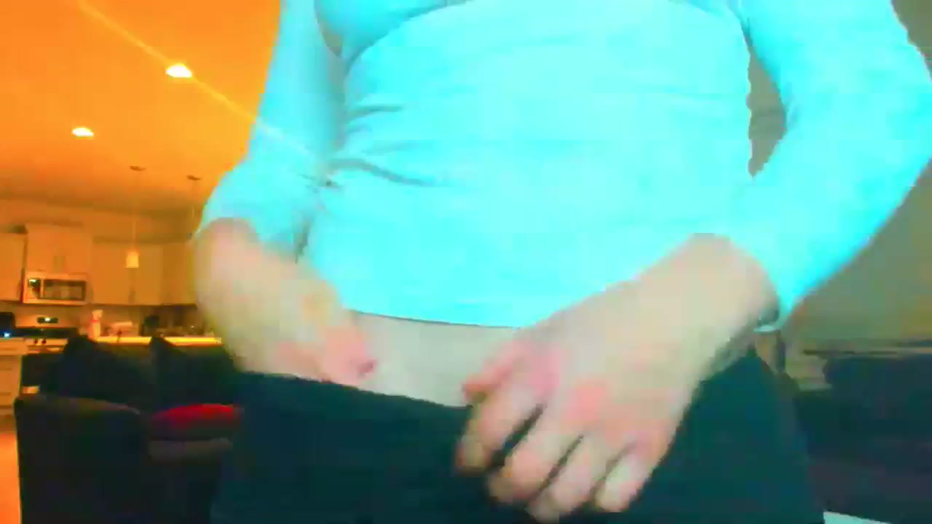 Gallery image thumbnail from adrey_'s myfreecams stream on, 12/28/2023, 04:57 image 9 of 20