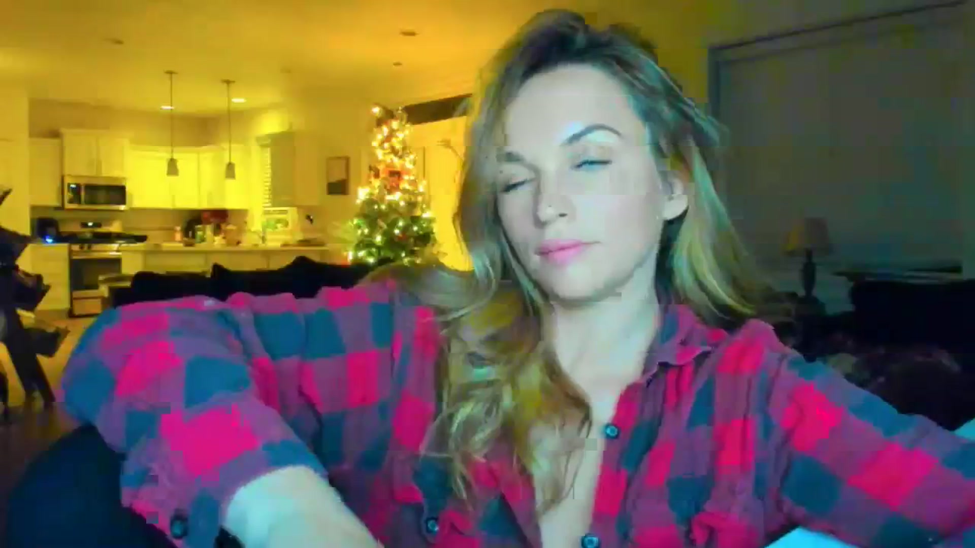 Gallery image thumbnail from adrey_'s myfreecams stream on, 12/29/2023, 04:19 image 2 of 20