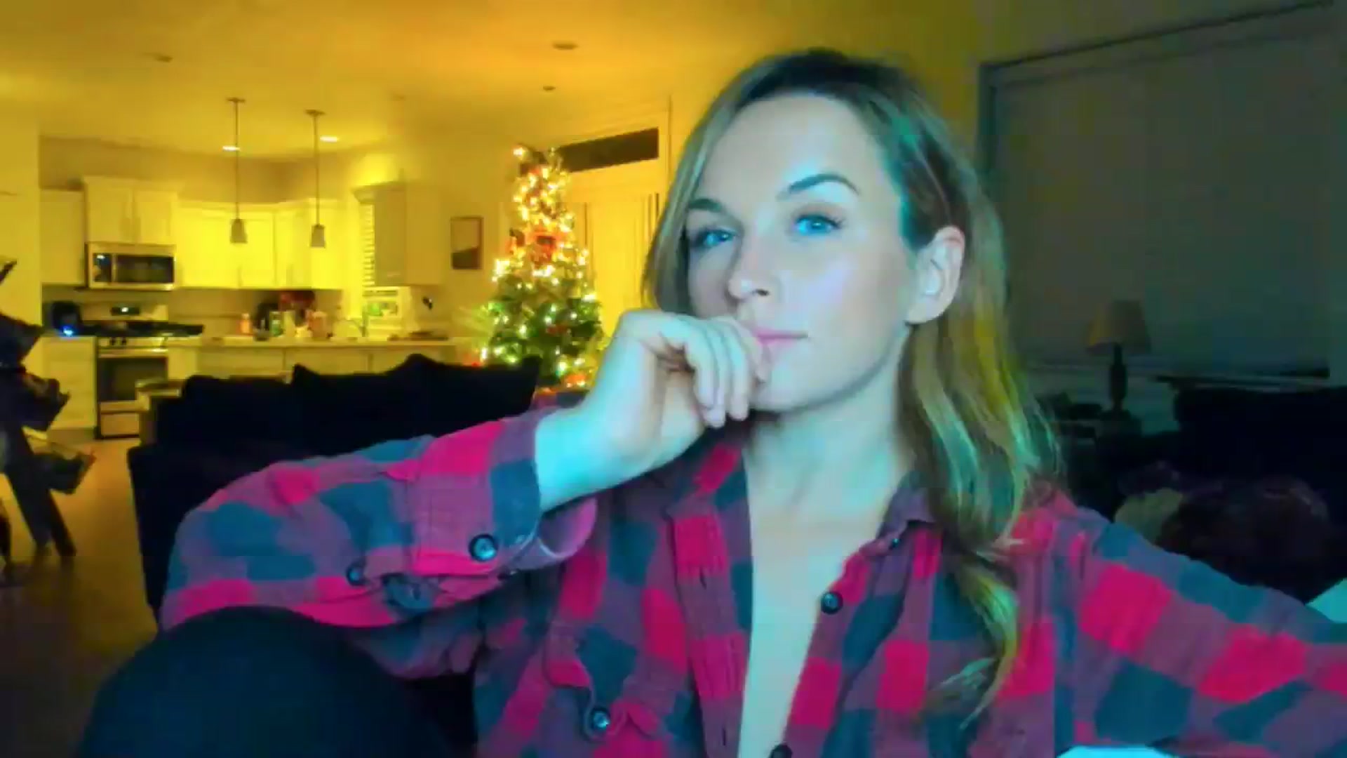 Gallery image thumbnail from adrey_'s myfreecams stream on, 12/29/2023, 04:19 image 5 of 20