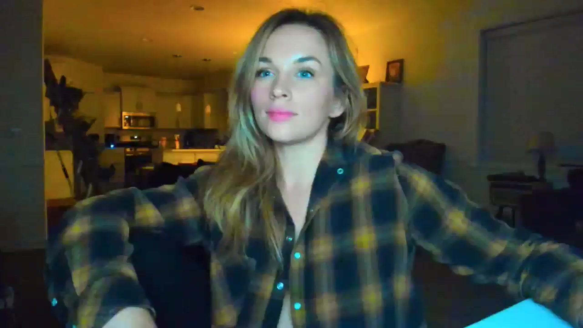 Gallery image thumbnail from adrey_'s myfreecams stream on, 12/30/2023, 05:29 image 9 of 20