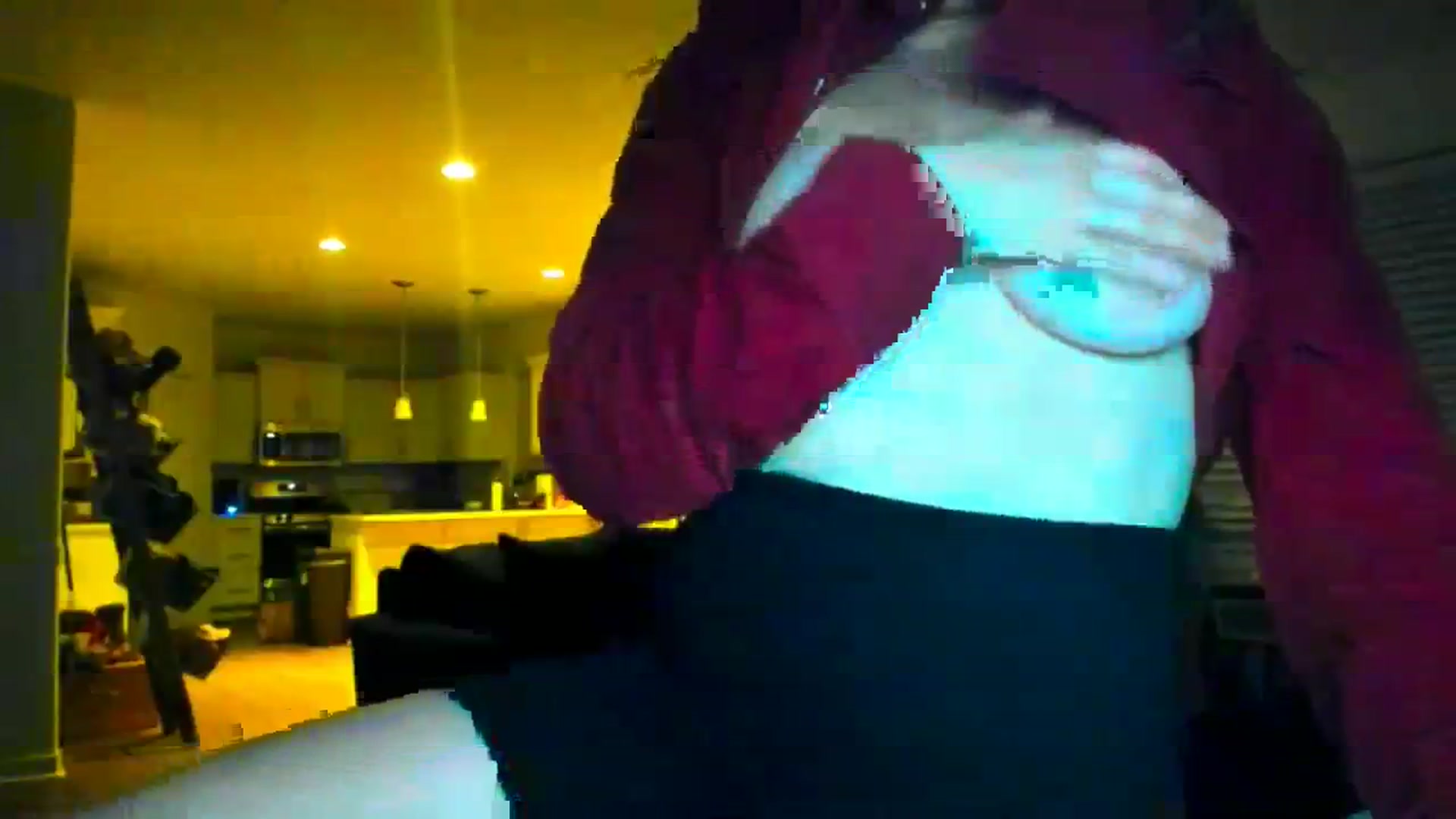 Gallery image thumbnail from adrey_'s myfreecams stream on, 02/19/2024, 04:31 image 3 of 20