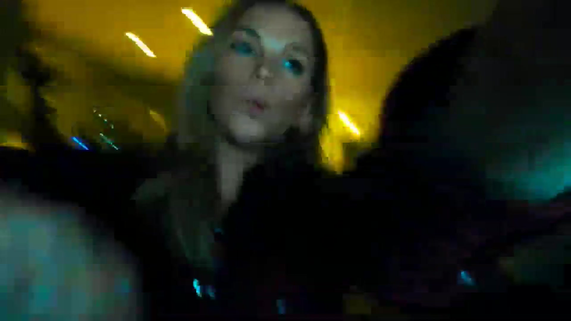 Gallery image thumbnail from adrey_'s myfreecams stream on, 02/19/2024, 04:31 image 6 of 20
