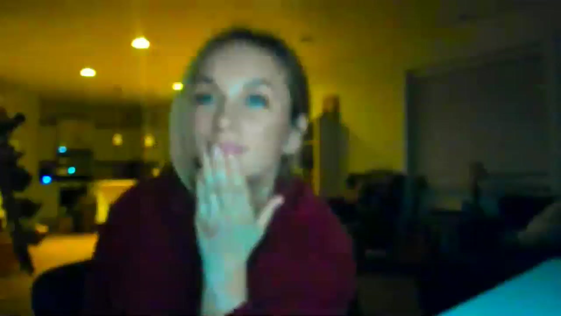 Gallery image thumbnail from adrey_'s myfreecams stream on, 02/19/2024, 04:31 image 18 of 20