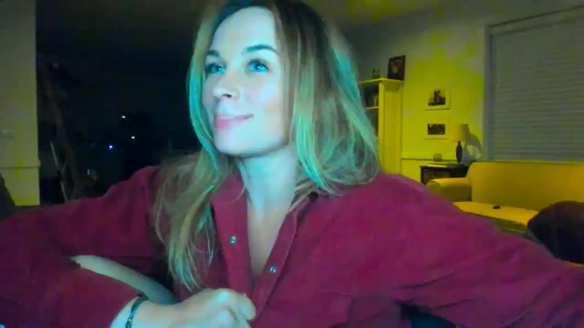 Gallery image thumbnail from adrey_'s myfreecams stream on, 03/21/2024, 05:21 image 17 of 20