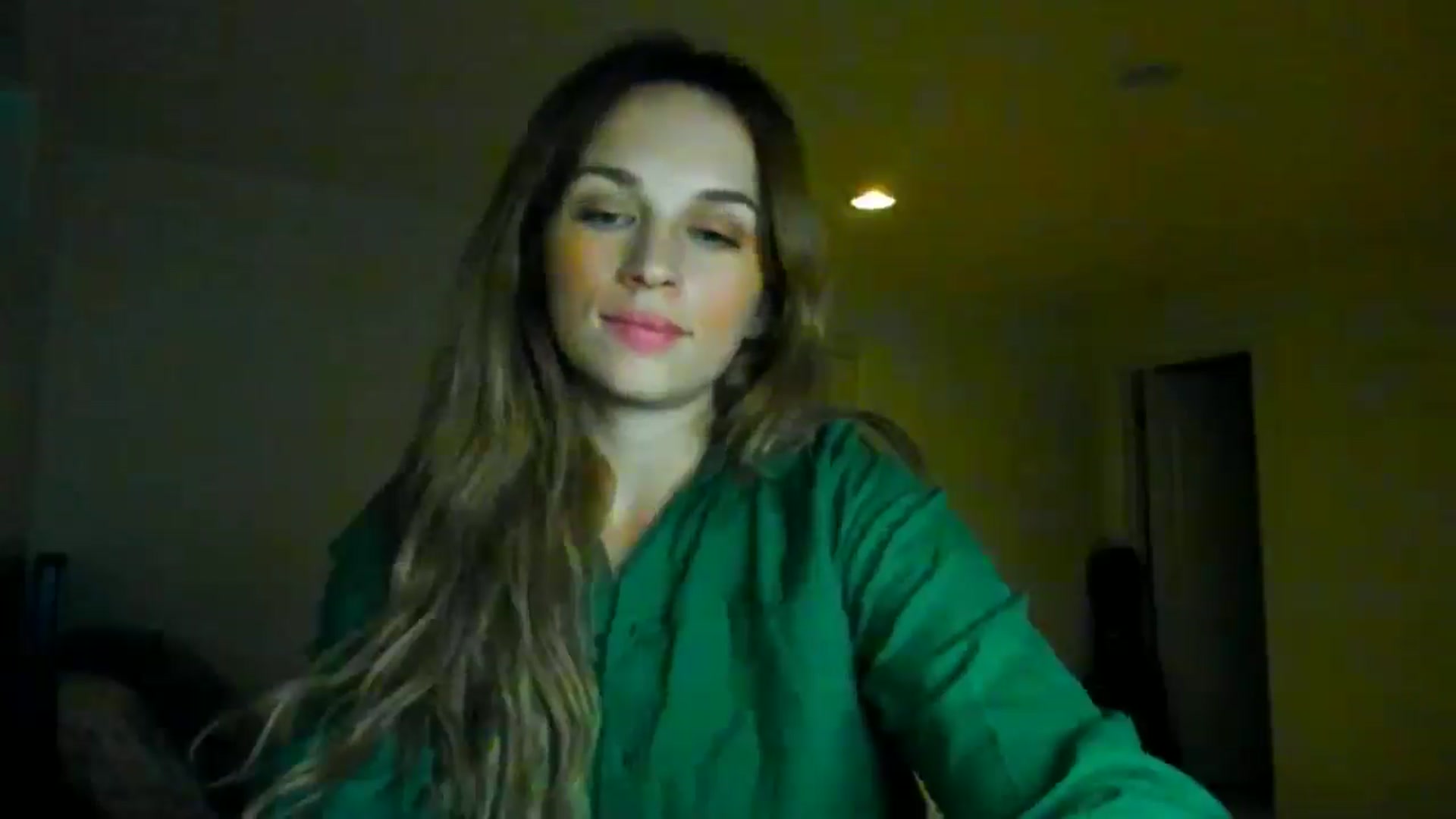 Gallery image thumbnail from adrey_'s myfreecams stream on, 11/23/2024, 05:27 image 17 of 20