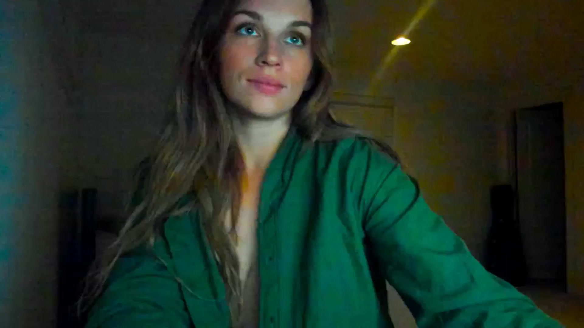 Gallery image thumbnail from adrey_'s myfreecams stream on, 11/23/2024, 06:20 image 3 of 20