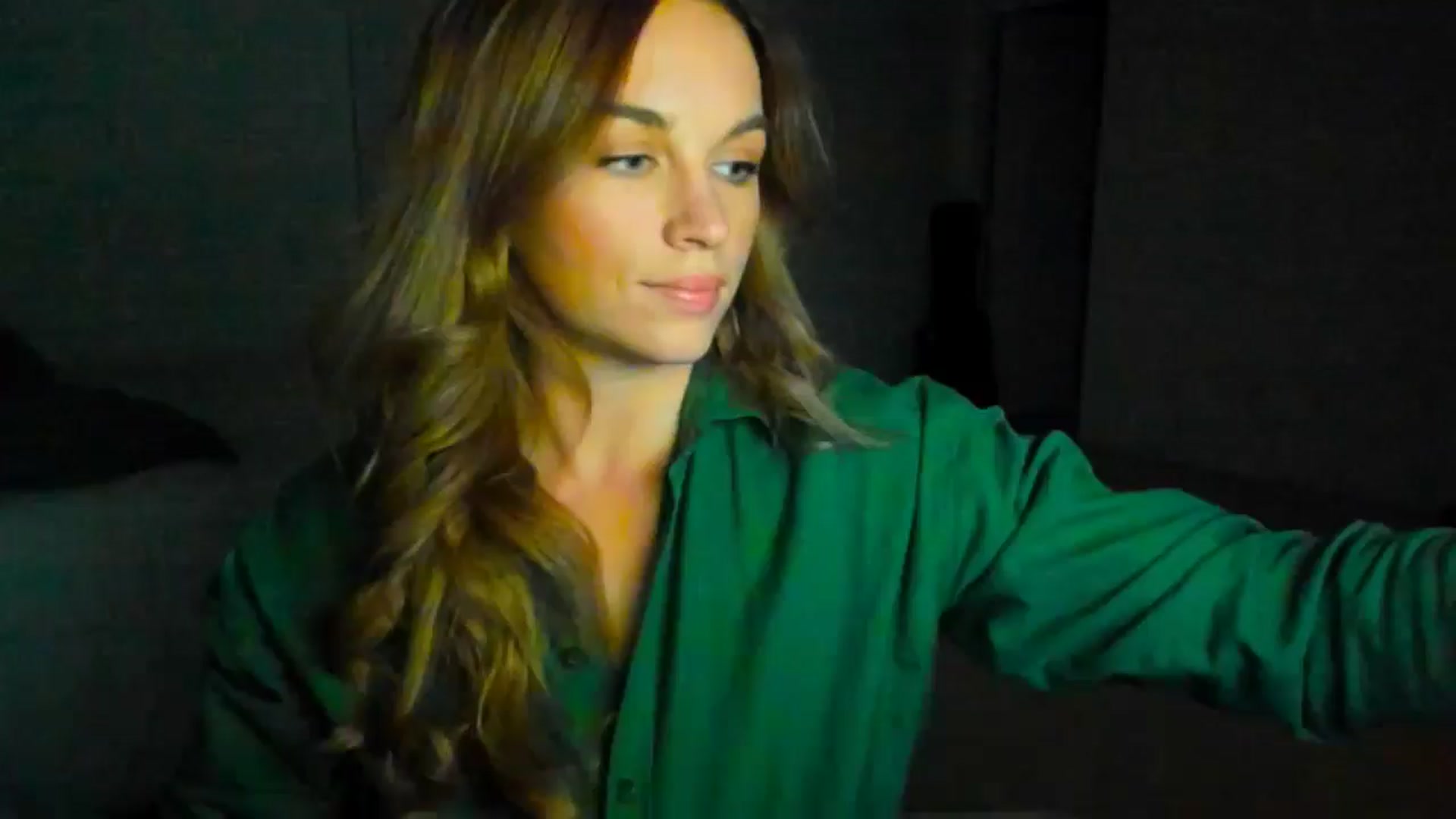 Gallery image thumbnail from adrey_'s myfreecams stream on, 11/27/2024, 06:19 image 1 of 20
