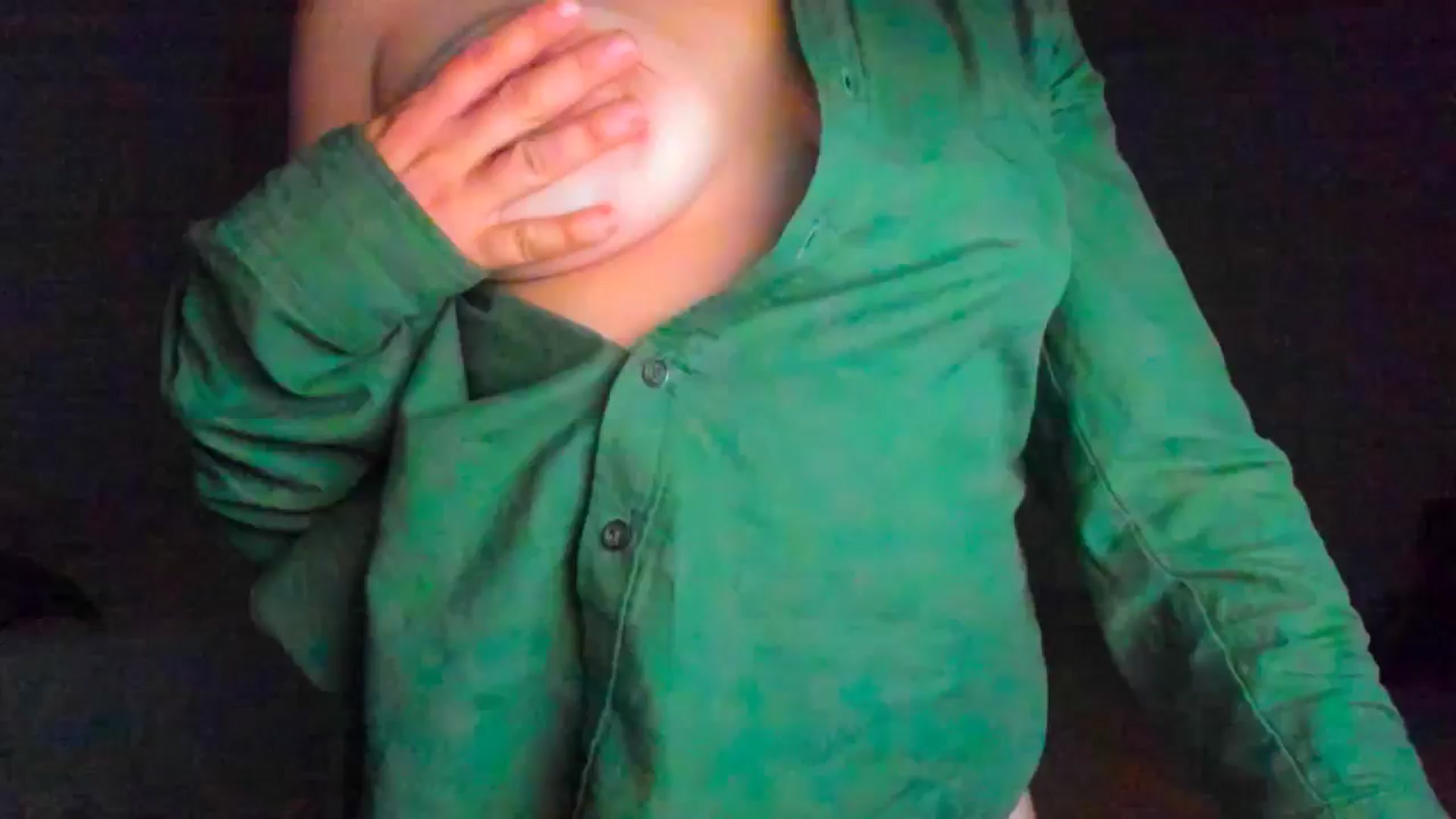 Gallery image thumbnail from adrey_'s myfreecams stream on, 11/27/2024, 06:19 image 19 of 20