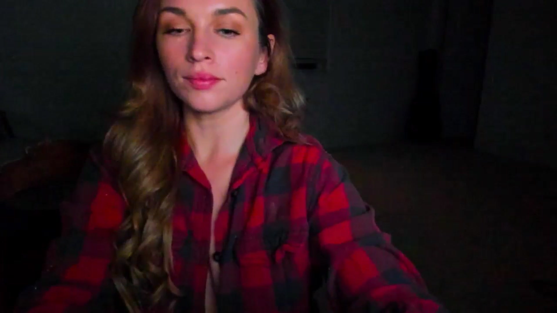 Gallery image thumbnail from adrey_'s myfreecams stream on, 12/17/2024, 05:22 image 6 of 20