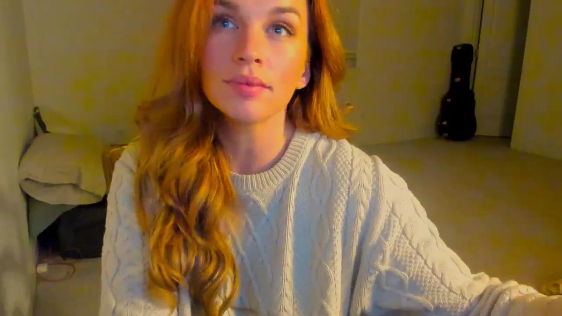 Gallery image thumbnail from adrey_'s myfreecams stream on, 12/17/2024, 06:09 image 19 of 20