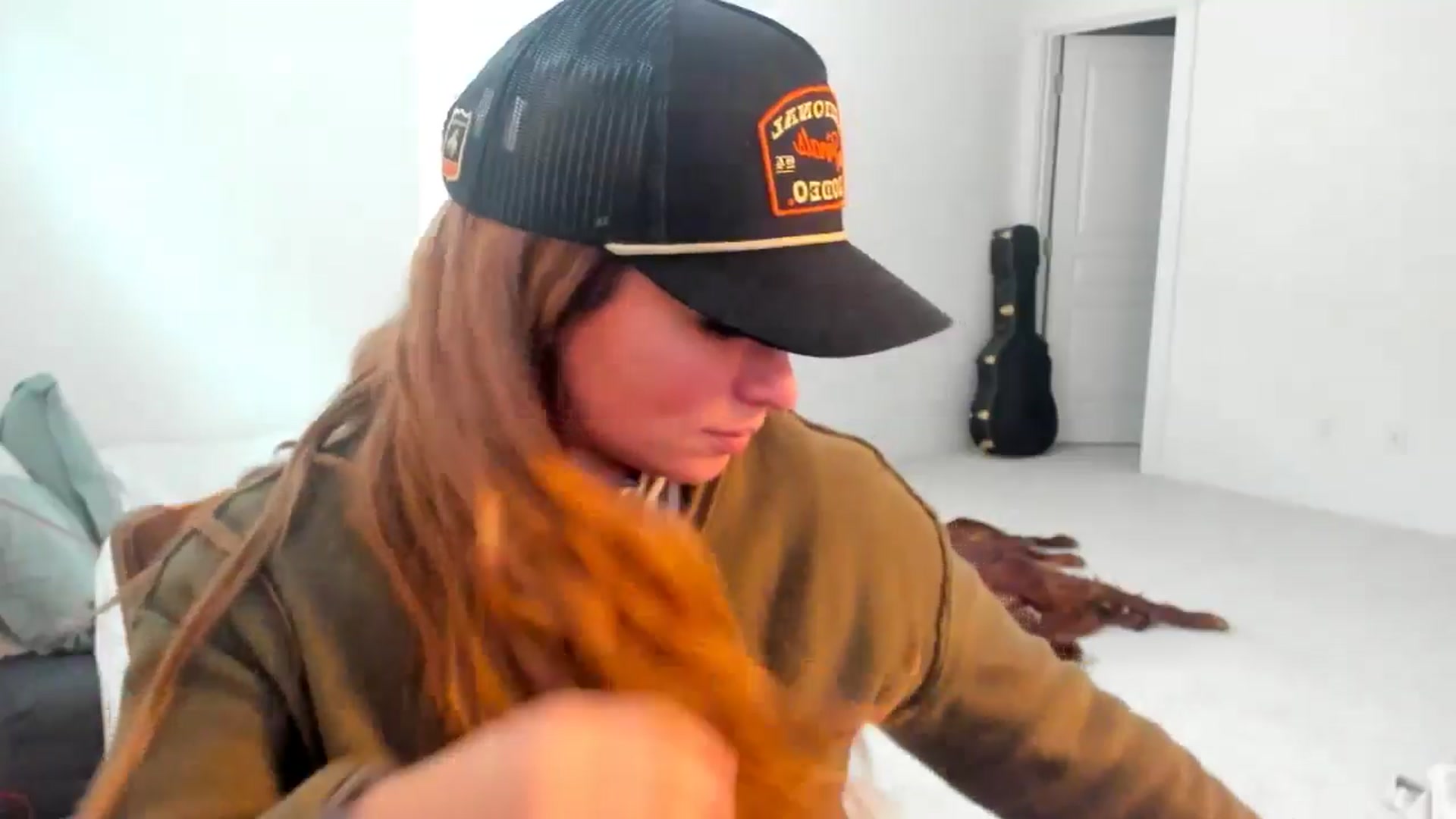 Gallery image thumbnail from adrey_'s myfreecams stream on, 12/17/2024, 19:05 image 2 of 20