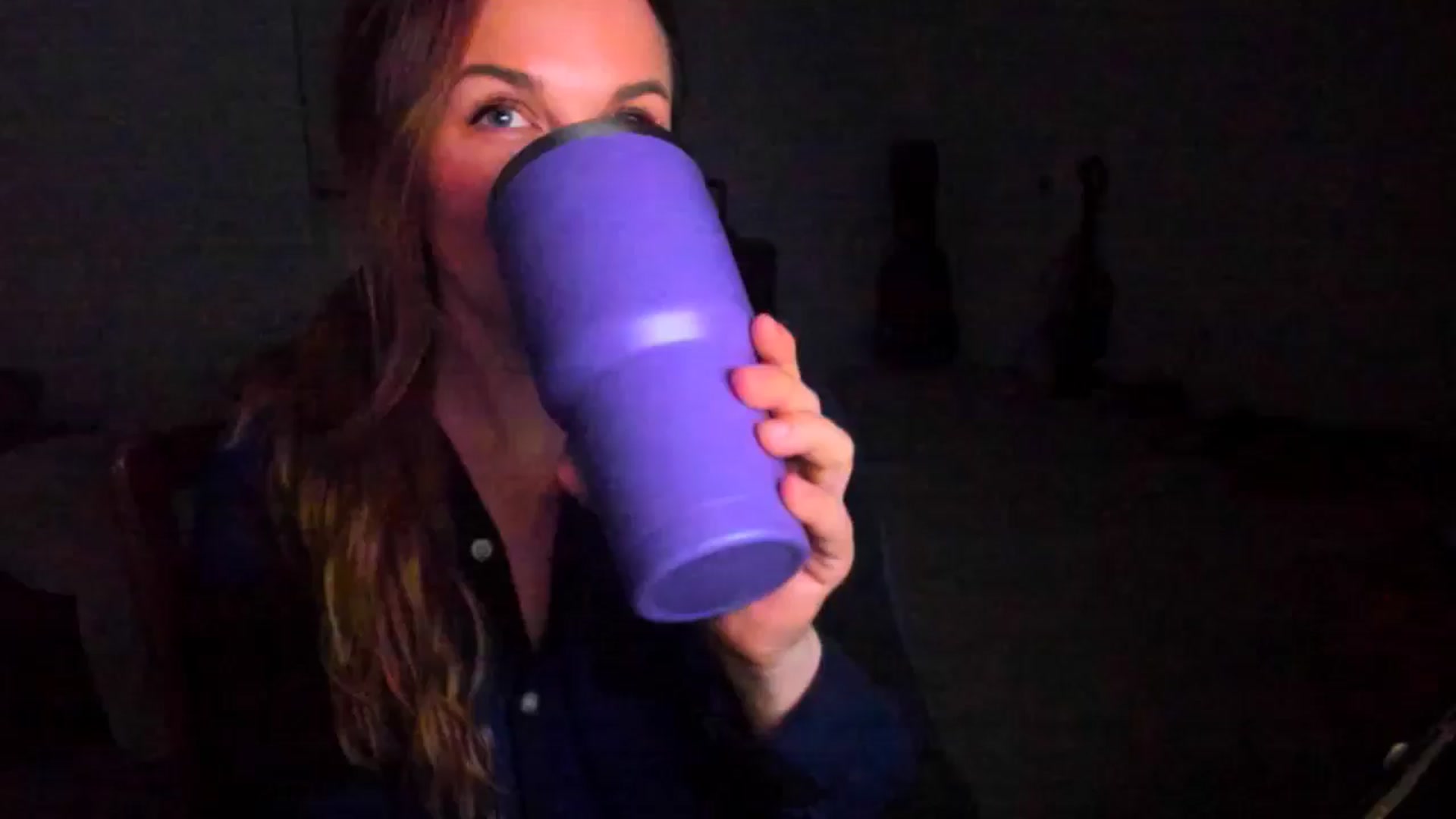 Gallery image thumbnail from adrey_'s myfreecams stream on, 12/22/2024, 04:50 image 10 of 20