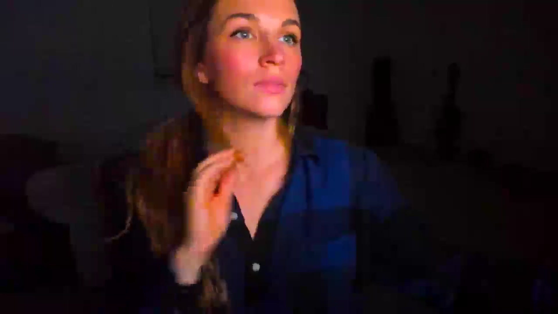 Gallery image thumbnail from adrey_'s myfreecams stream on, 12/22/2024, 04:50 image 3 of 20