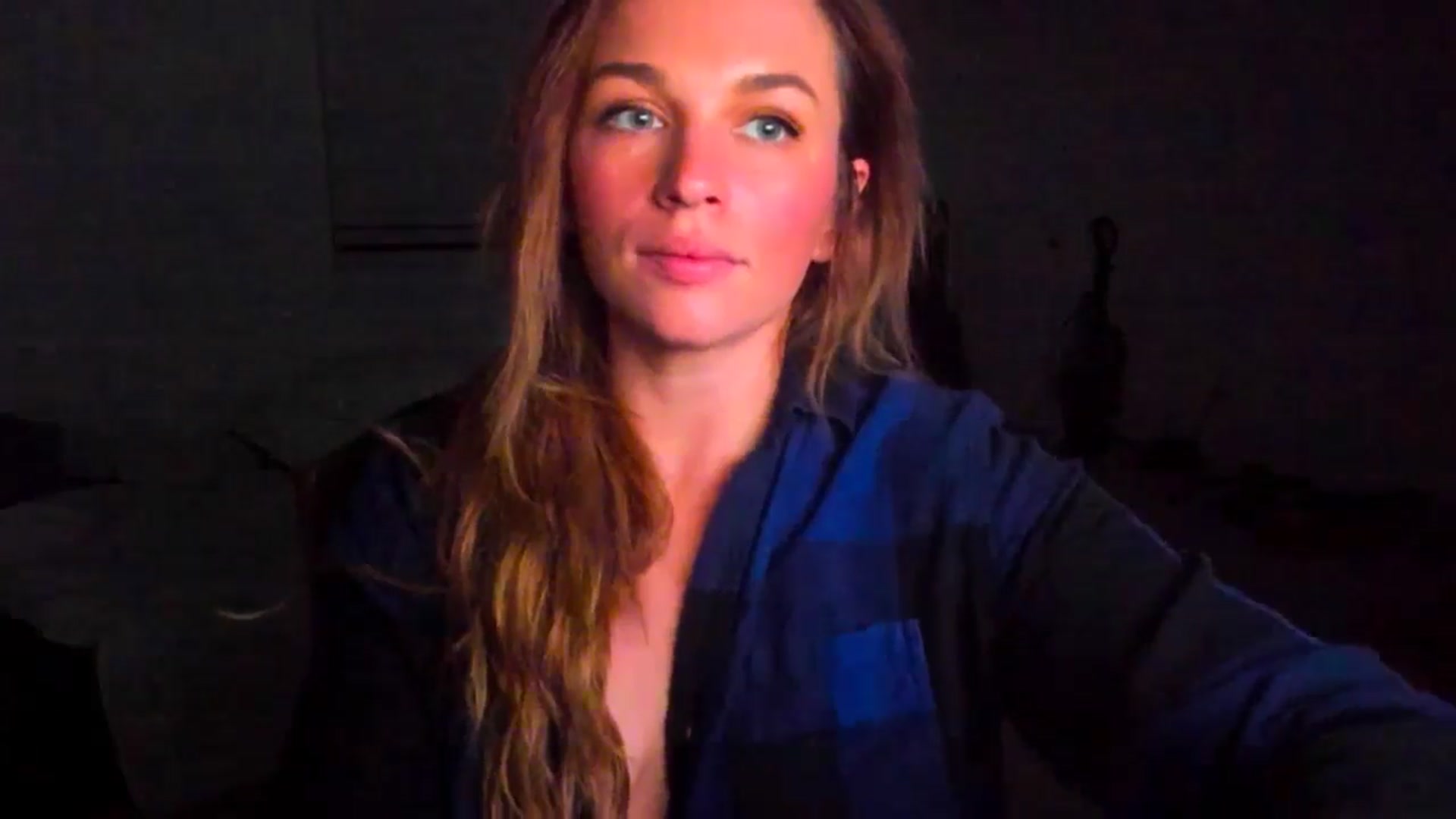Gallery image thumbnail from adrey_'s myfreecams stream on, 12/22/2024, 05:52 image 9 of 20