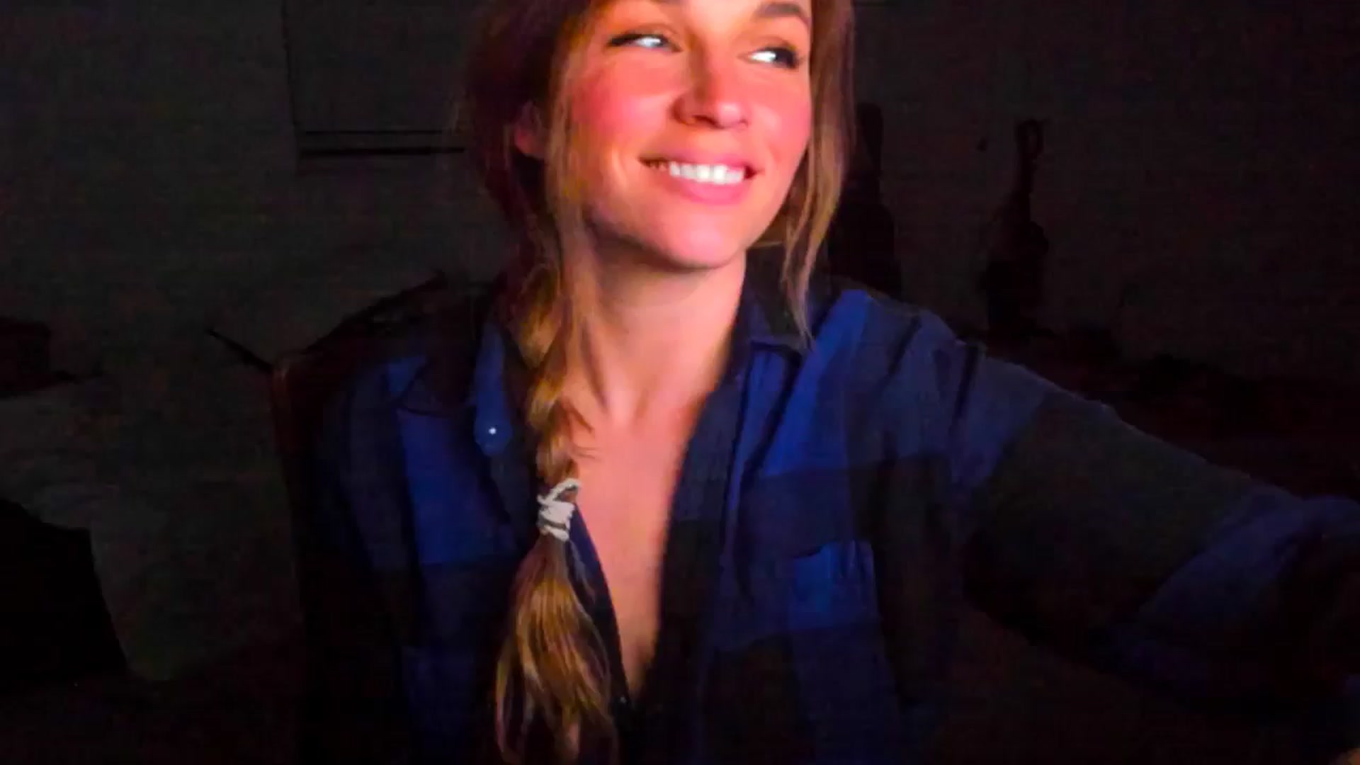 Gallery image thumbnail from adrey_'s myfreecams stream on, 12/22/2024, 05:52 image 11 of 20