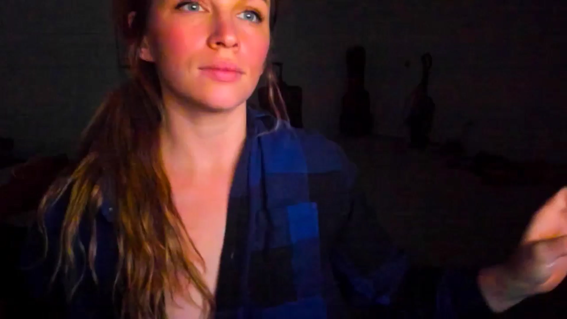 Gallery image thumbnail from adrey_'s myfreecams stream on, 12/22/2024, 05:52 image 19 of 20