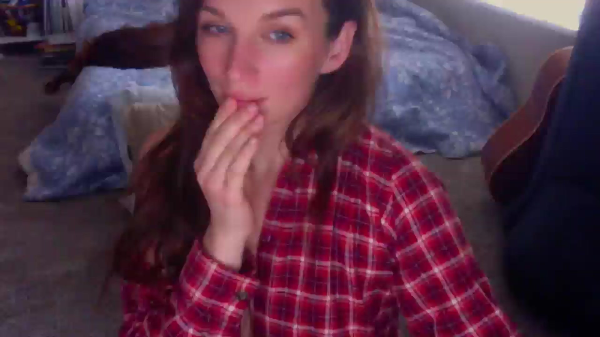 Gallery image thumbnail from adrey_'s myfreecams stream on, 03/05/2026, 22:53 image 2 of 20