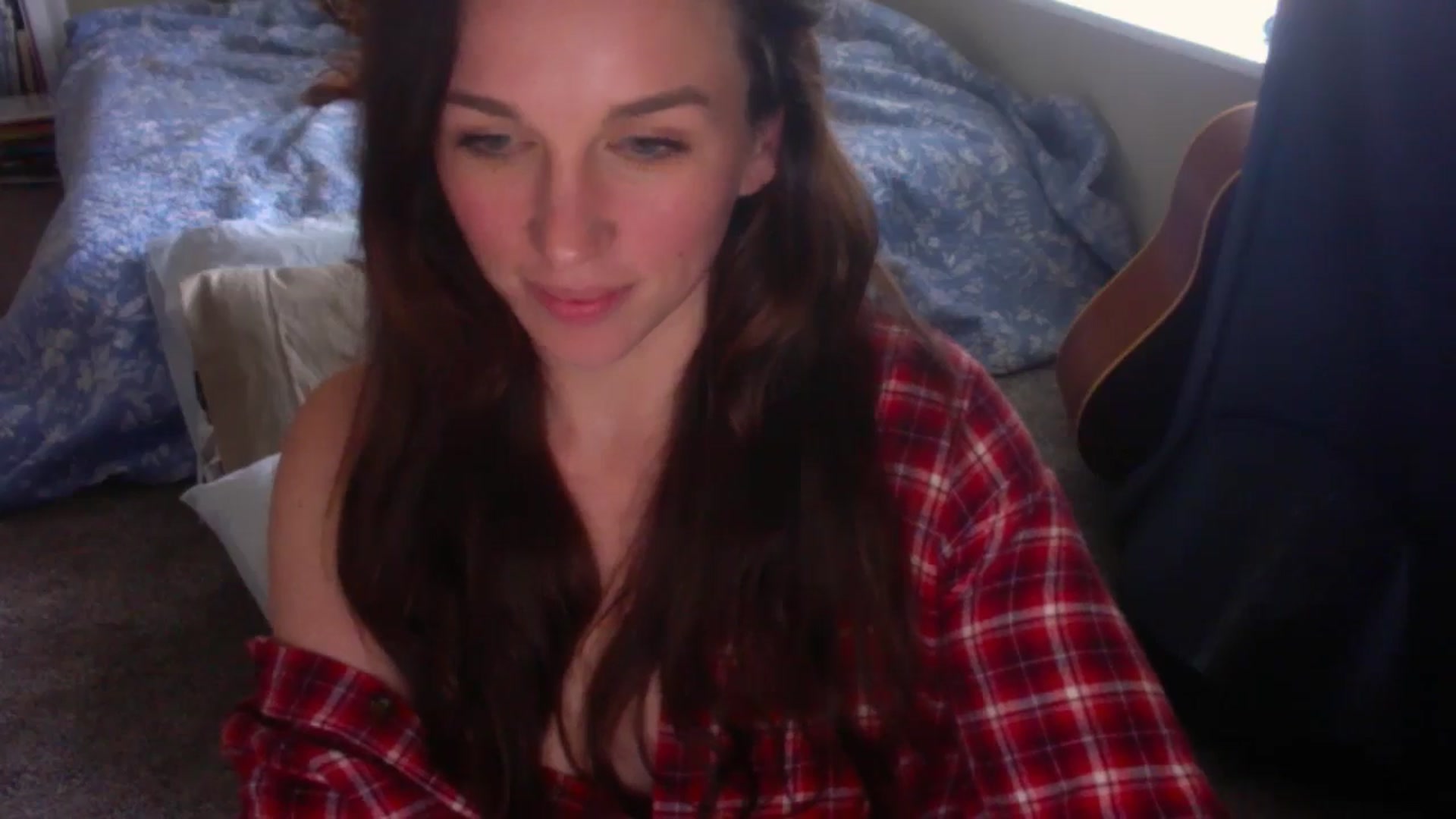 Gallery image thumbnail from adrey_'s myfreecams stream on, 03/05/2026, 22:53 image 18 of 20