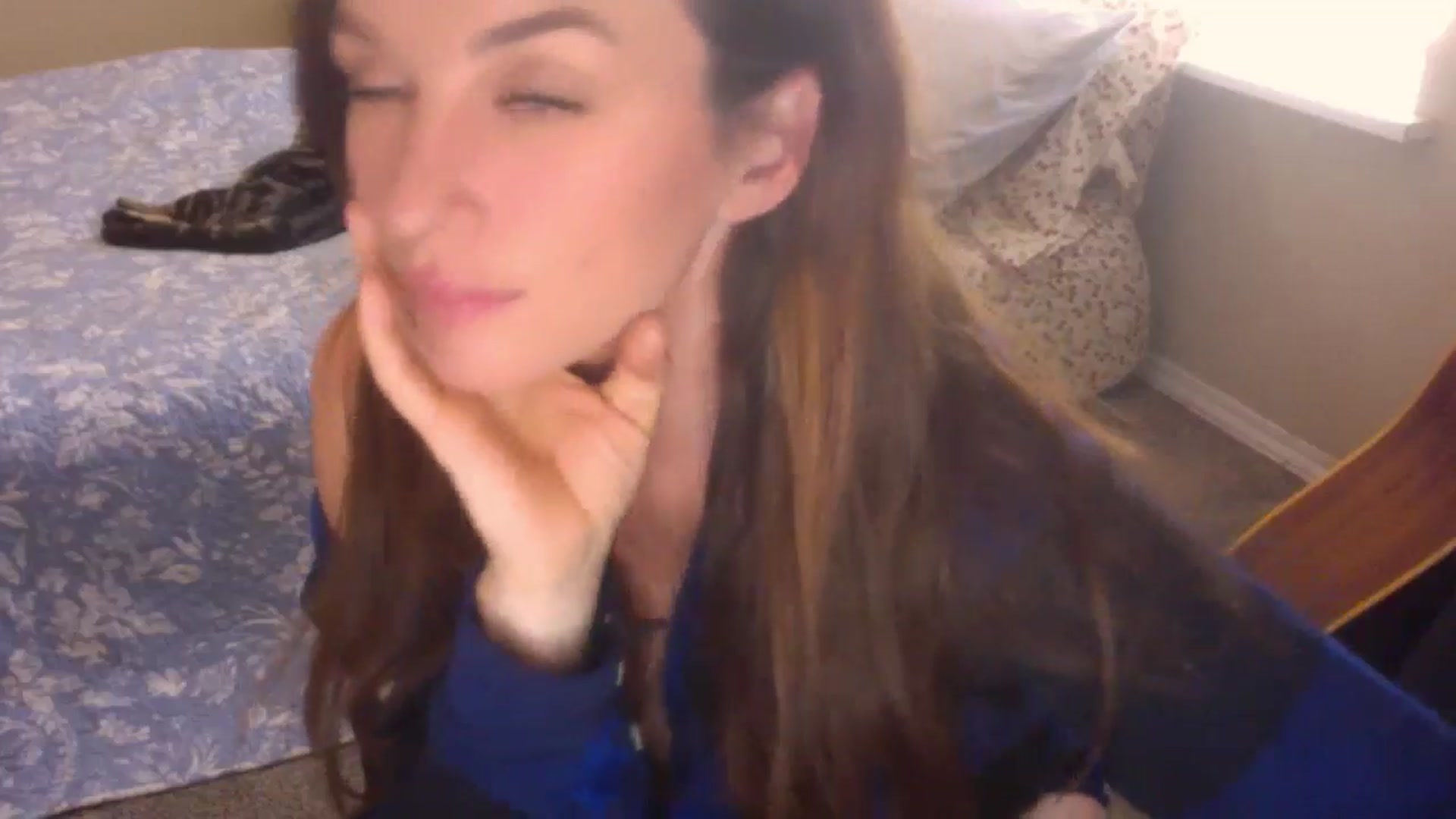 Gallery image thumbnail from adrey_'s myfreecams stream on, 04/23/2026, 19:57 image 11 of 20