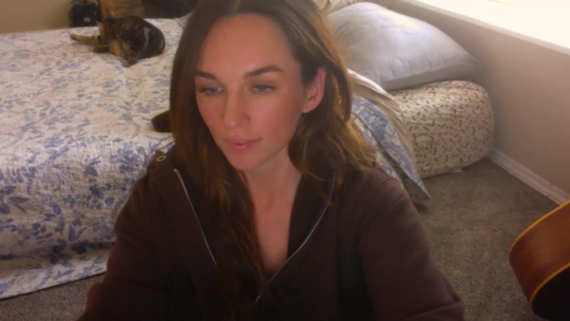 Gallery image thumbnail from adrey_'s myfreecams stream on, 04/30/2026, 21:46 image 14 of 20