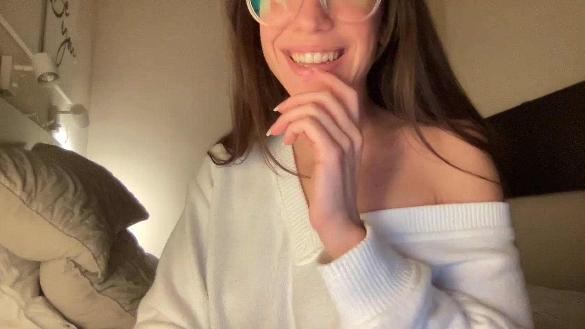 Gallery image thumbnail from adrianavix's myfreecams stream on, 02/24/2025, 02:31 image 15 of 20