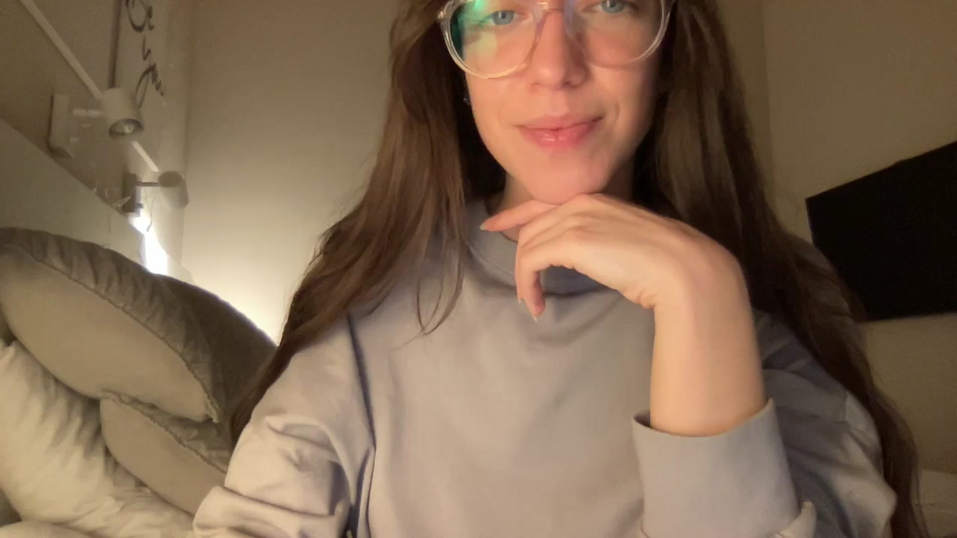 Gallery image thumbnail from adrianavix's myfreecams stream on, 02/28/2025, 22:55 image 16 of 20