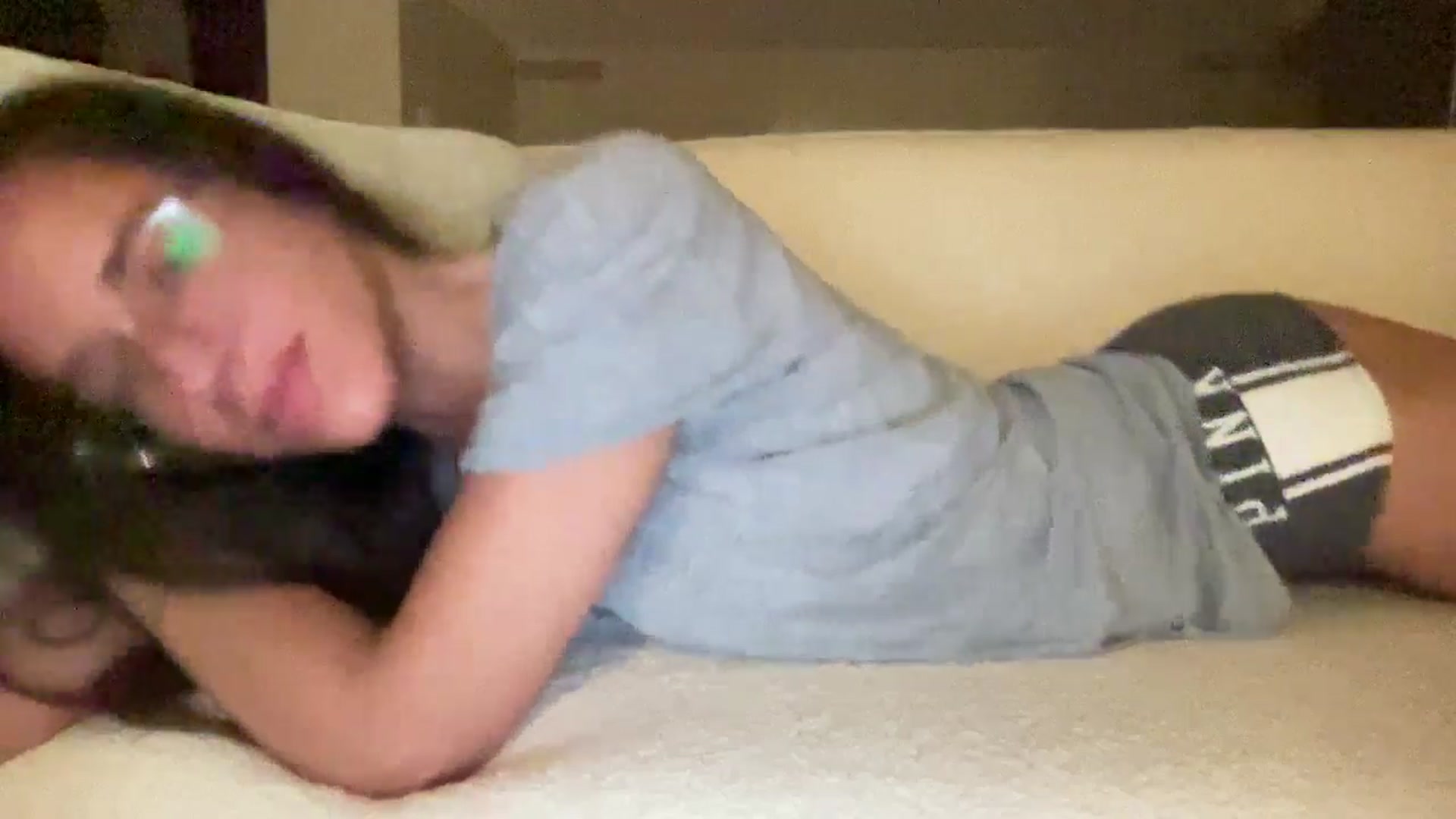 Gallery image thumbnail from adrianavix's myfreecams stream on, 06/15/2025, 24:02 image 17 of 20