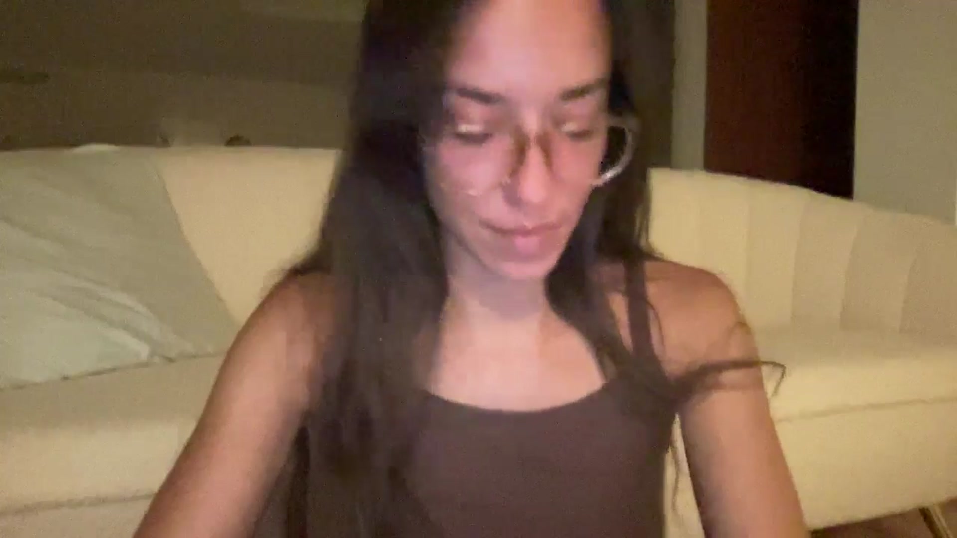 Gallery image thumbnail from adrianavix's myfreecams stream on, 06/20/2025, 24:10 image 7 of 20