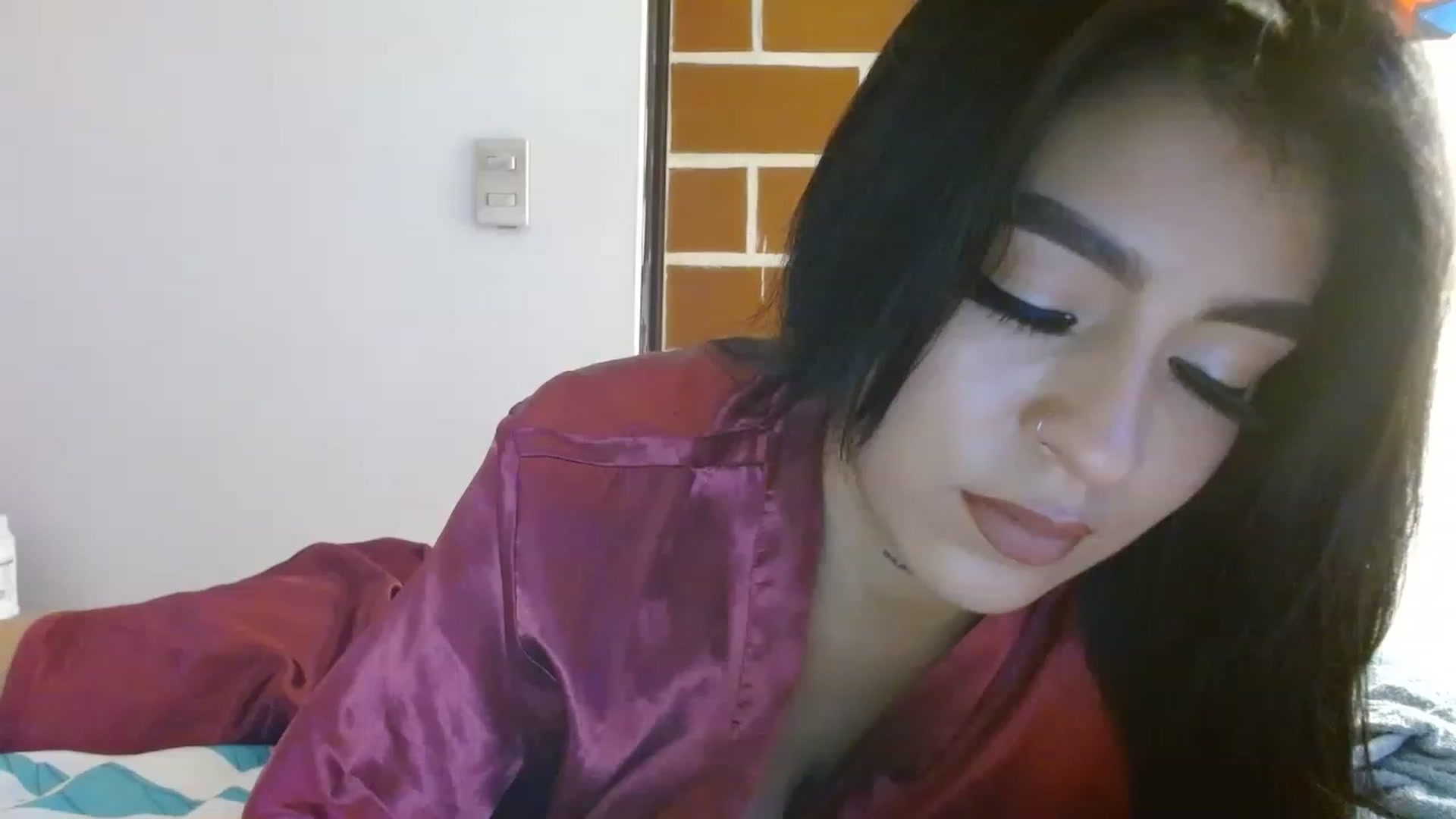 Gallery image thumbnail from afrodita97's myfreecams stream on, 12/31/2022, 20:43 image 20 of 20