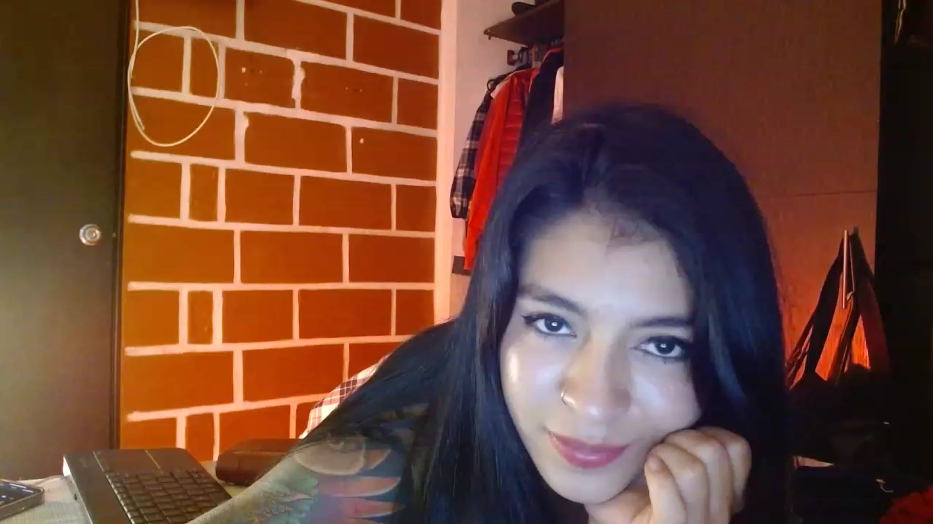 Gallery image thumbnail from afrodita97's myfreecams stream on, 02/06/2023, 04:09 image 1 of 20