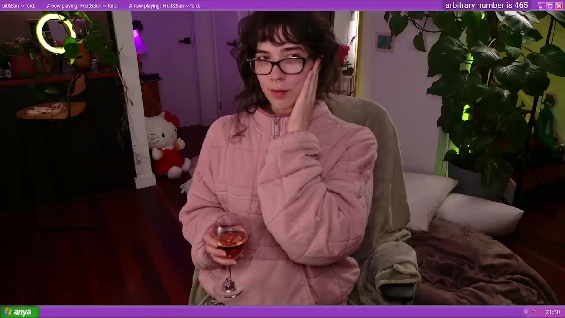 Gallery image thumbnail from afterglow's myfreecams stream on, 04/04/2024, 11:10 image 11 of 20